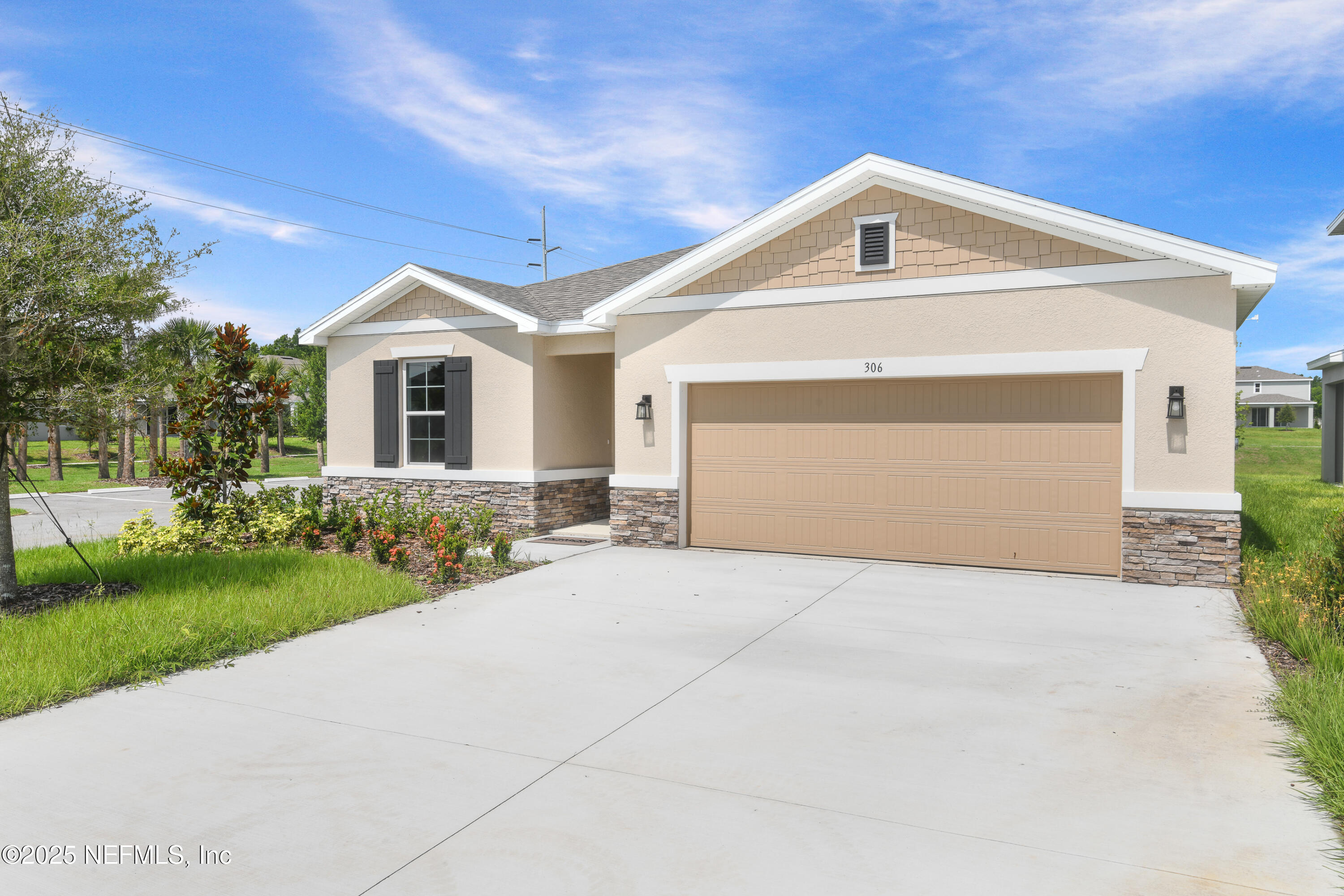 306 ALEXANDRITE Street