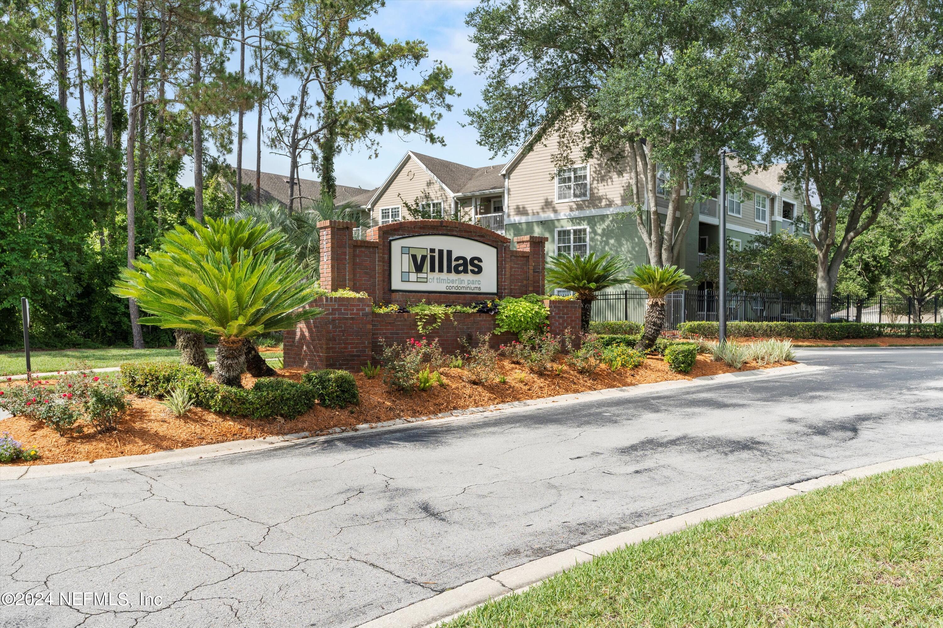 Jacksonville, FL home for sale located at 7701 Timberlin Park Boulevard Unit 218, Jacksonville, FL 32256