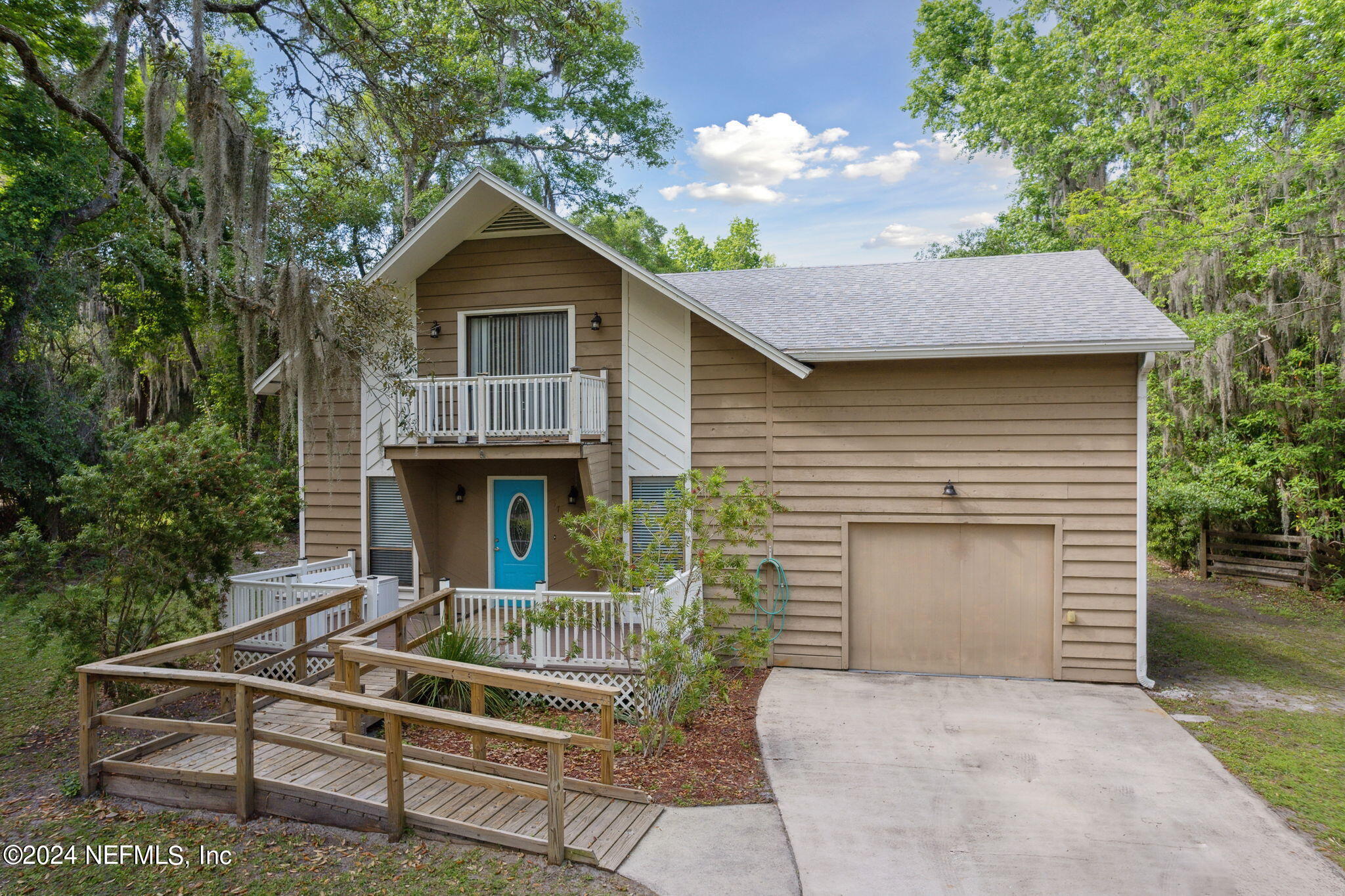 Yulee, FL home for sale located at 97201 Pirates Way, Yulee, FL 32097