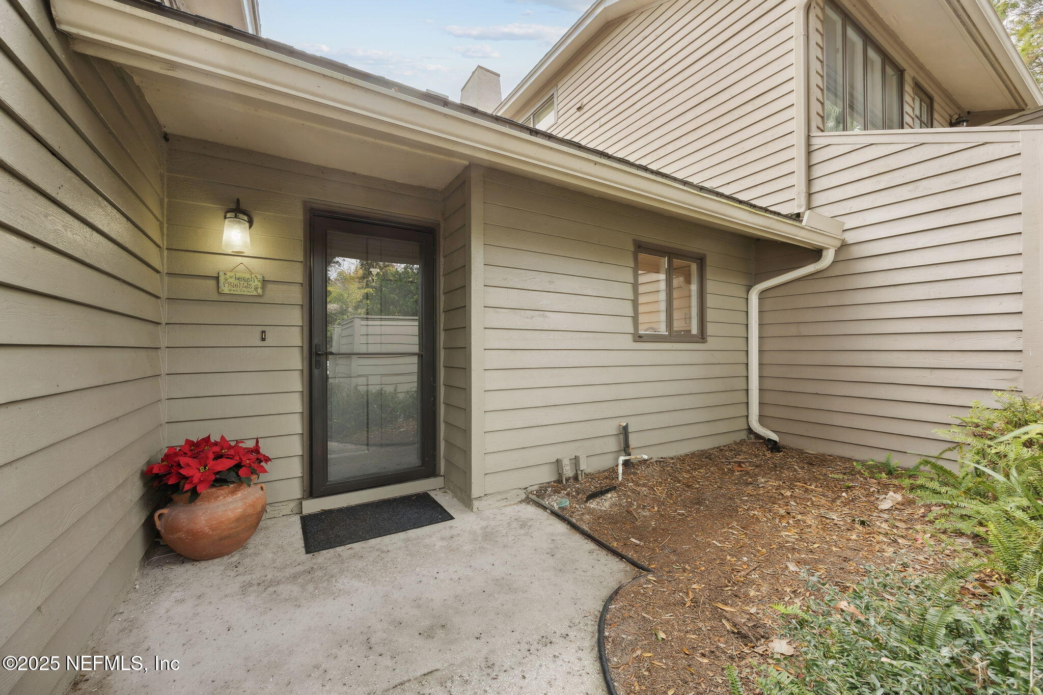 48 FISHERMANS COVE Road