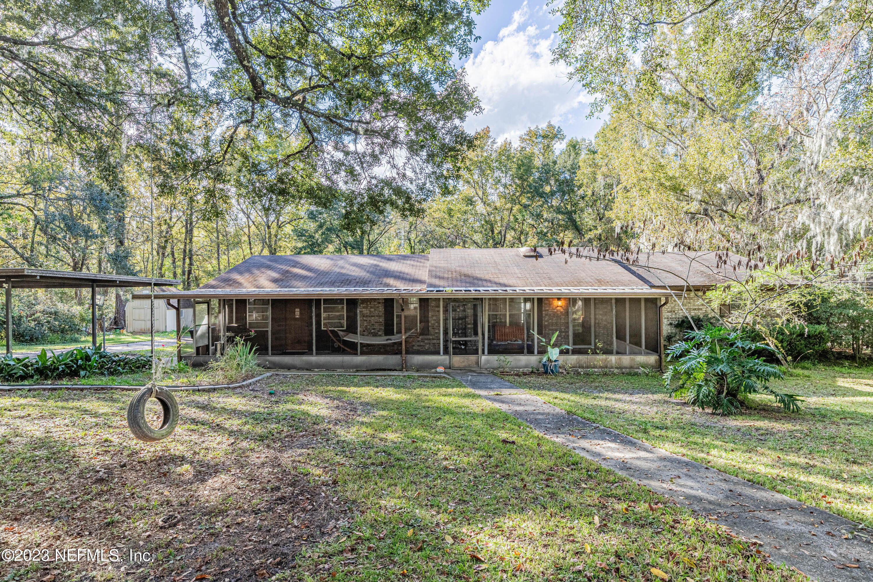 Green Cove Springs, FL home for sale located at 2276 Hidden Waters Drive W, Green Cove Springs, FL 32043