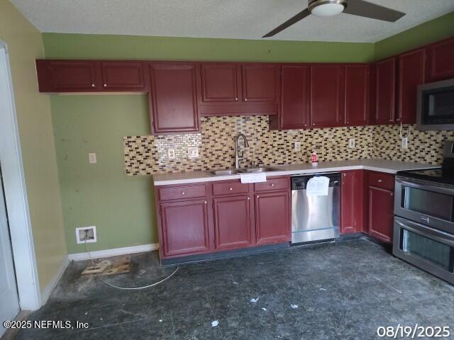 2821 LANTANA LAKES Drive