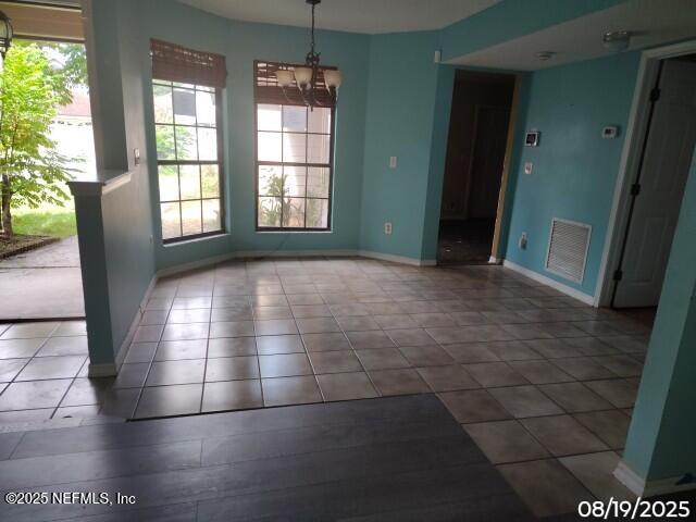 2821 LANTANA LAKES Drive