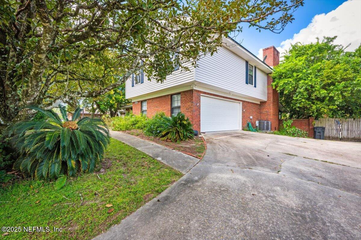 2608 RIDGECREST Avenue