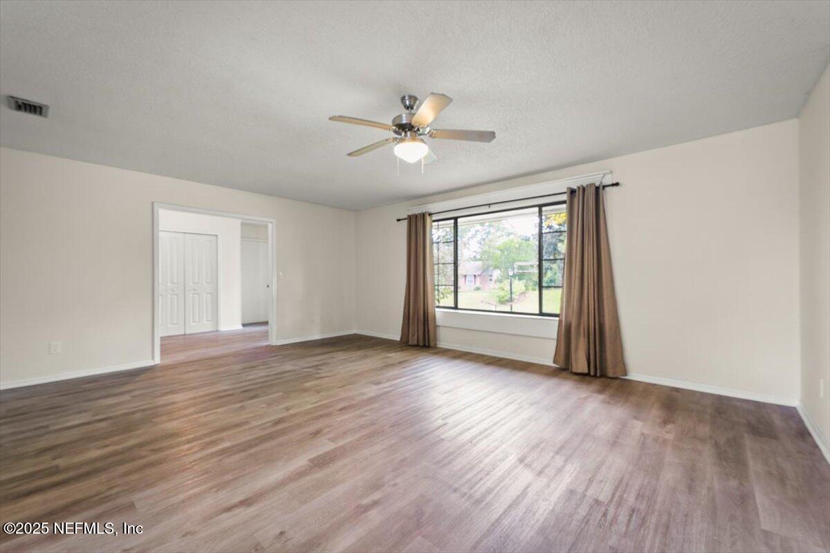 2608 RIDGECREST Avenue