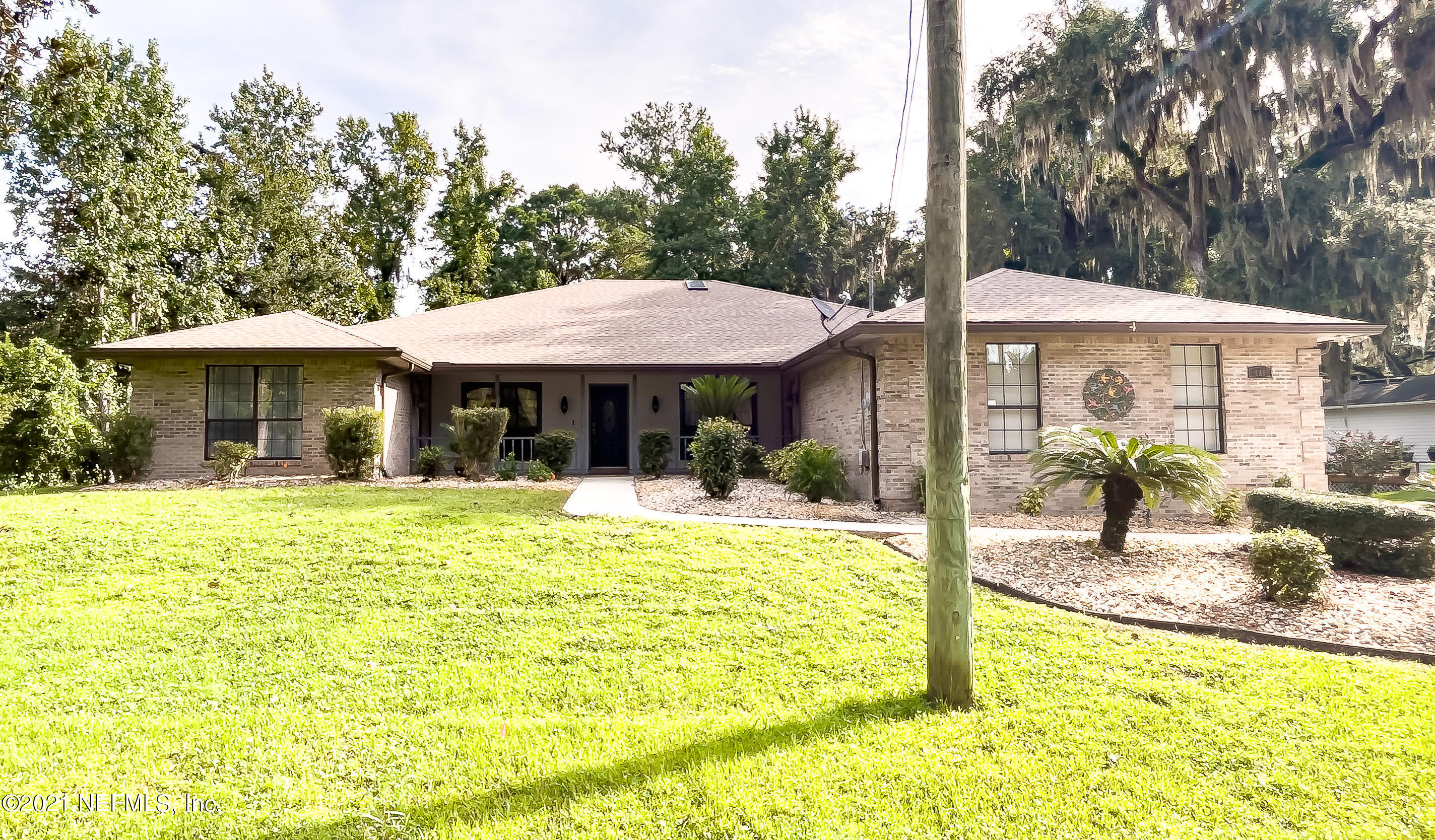 Fleming Island, FL home for sale located at 721 Florida Street, Fleming Island, FL 32003