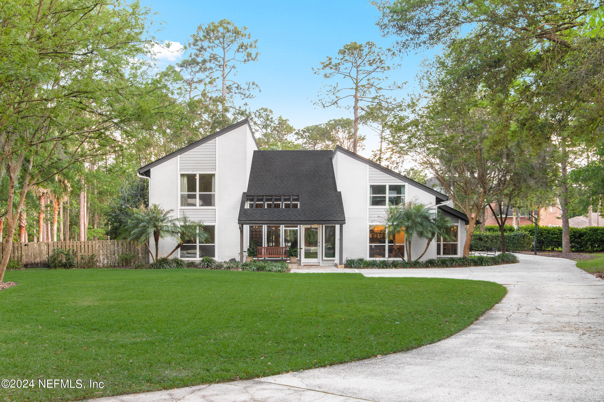 Jacksonville, FL home for sale located at 8229 BAHIA BLANCA Court, Jacksonville, FL 32256