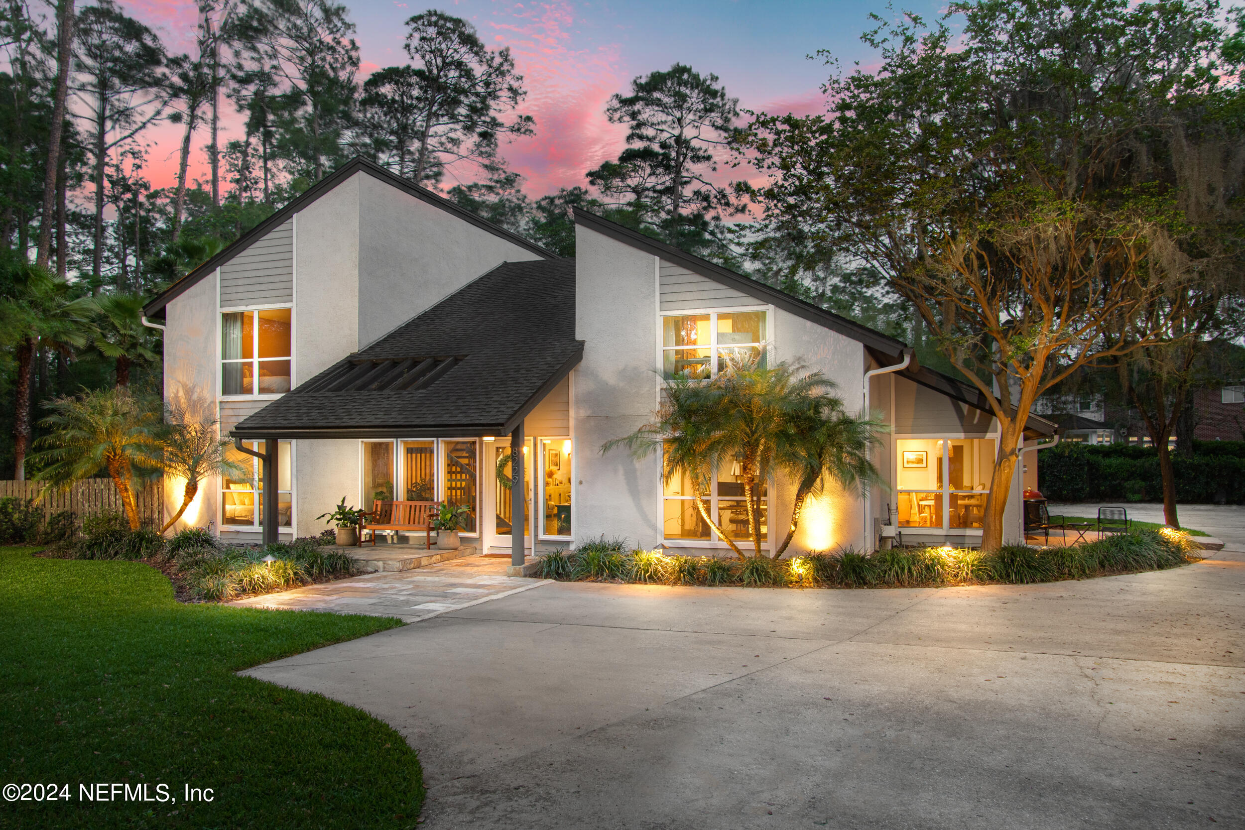 Jacksonville, FL home for sale located at 8229 Bahia Blanca Court, Jacksonville, FL 32256