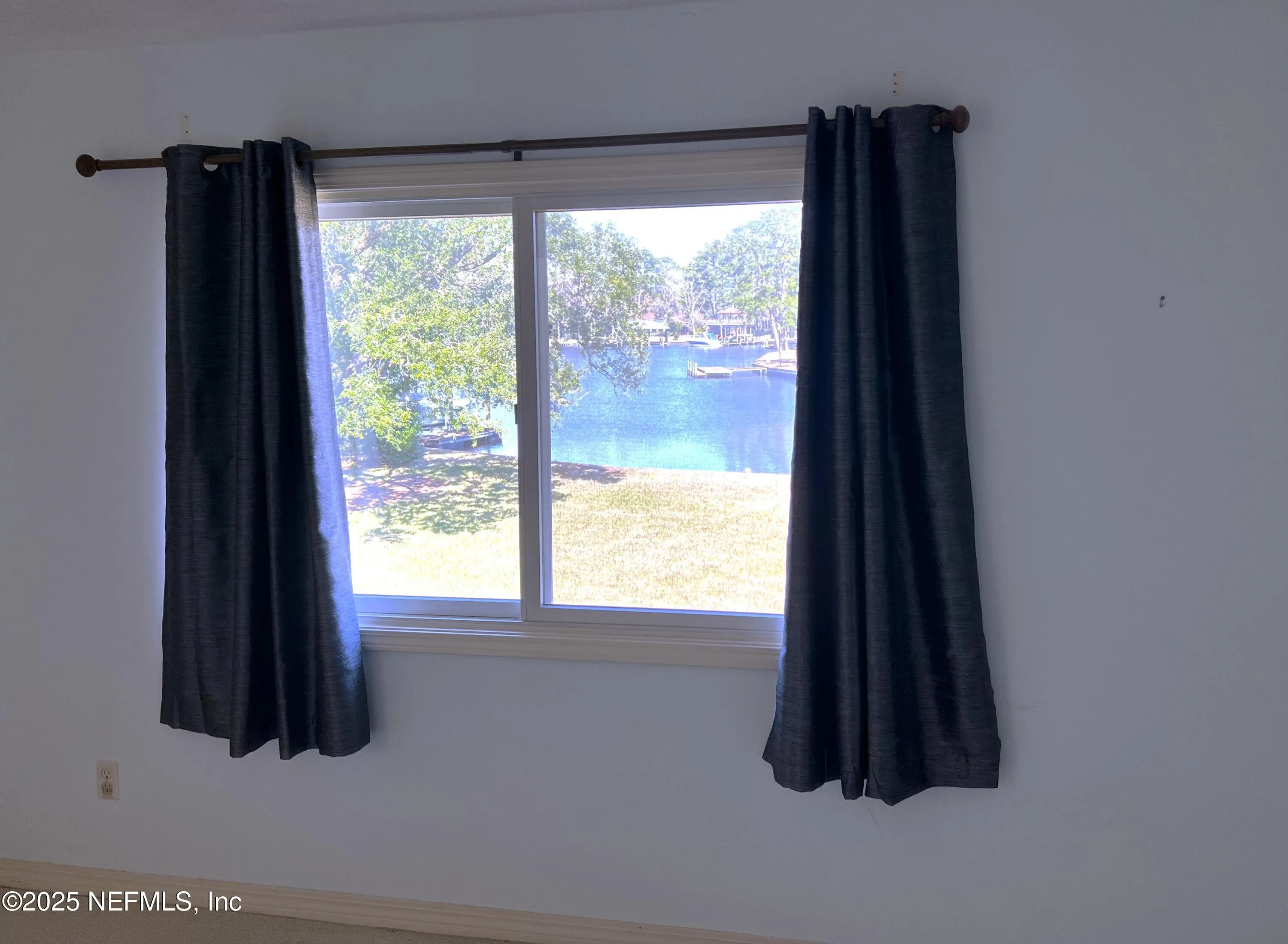 Jacksonville, Florida 32210, United States, 2 Bedrooms Bedrooms, ,3 BathroomsBathrooms,Residential,Active,10979