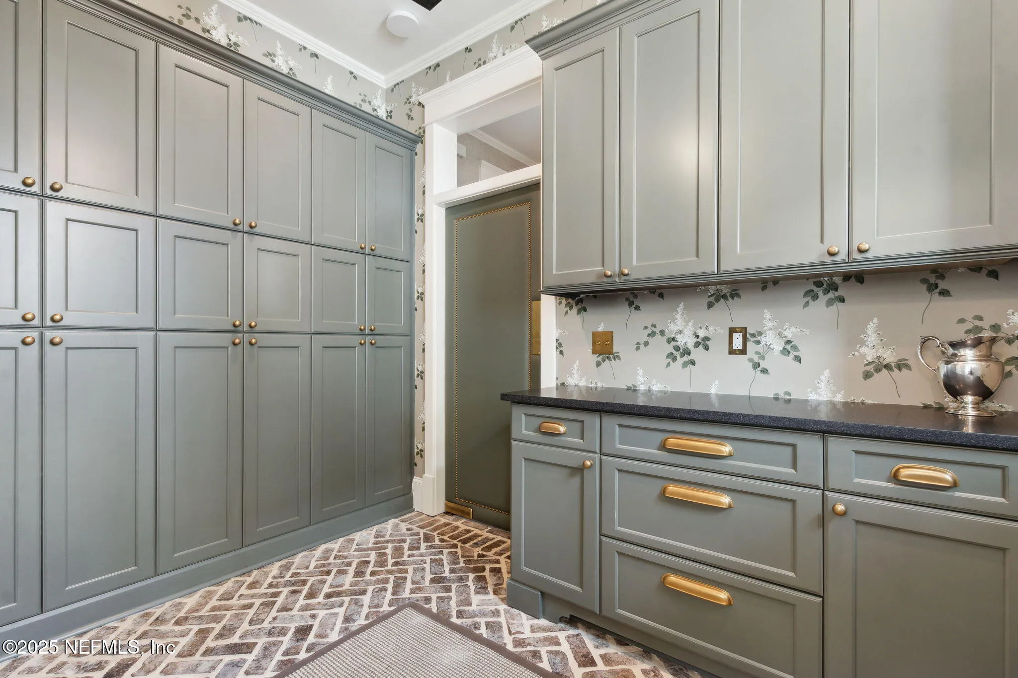 Fernandina Beach, Florida 32034, United States, 4 Bedrooms Bedrooms, ,4 BathroomsBathrooms,Residential,Active,96665