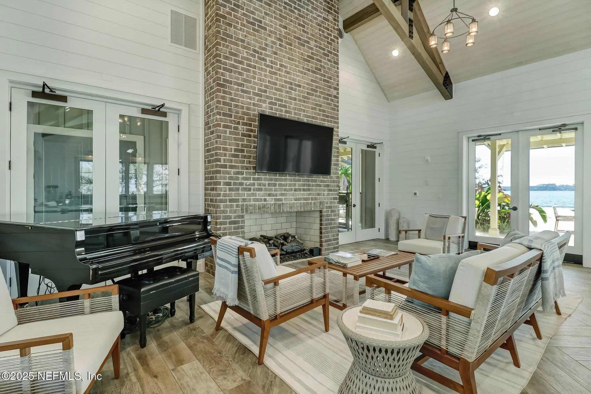 Fernandina Beach, Florida 32034, United States, 4 Bedrooms Bedrooms, ,4 BathroomsBathrooms,Residential,Active,96665