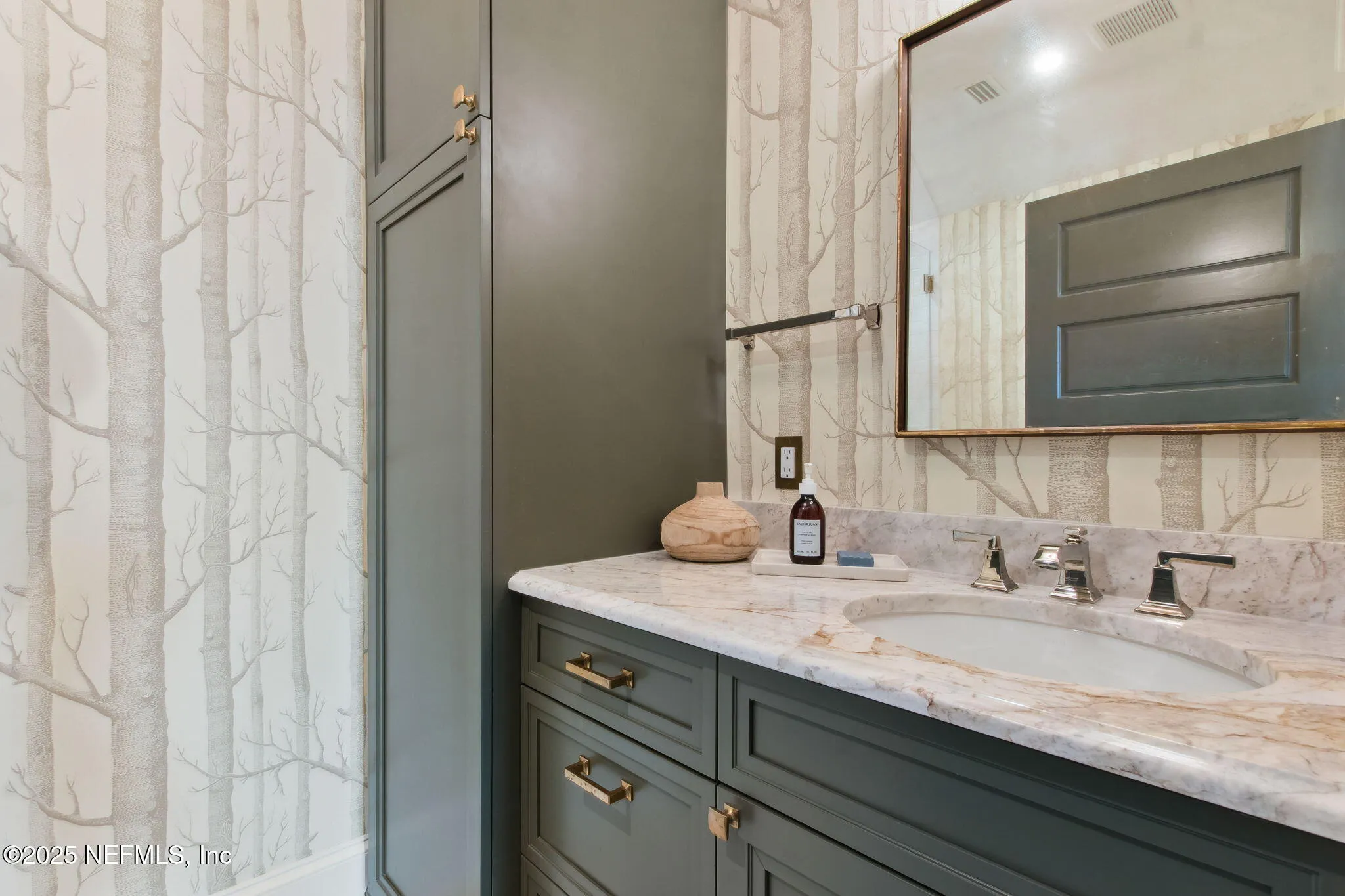 Fernandina Beach, Florida 32034, United States, 4 Bedrooms Bedrooms, ,4 BathroomsBathrooms,Residential,Active,96665