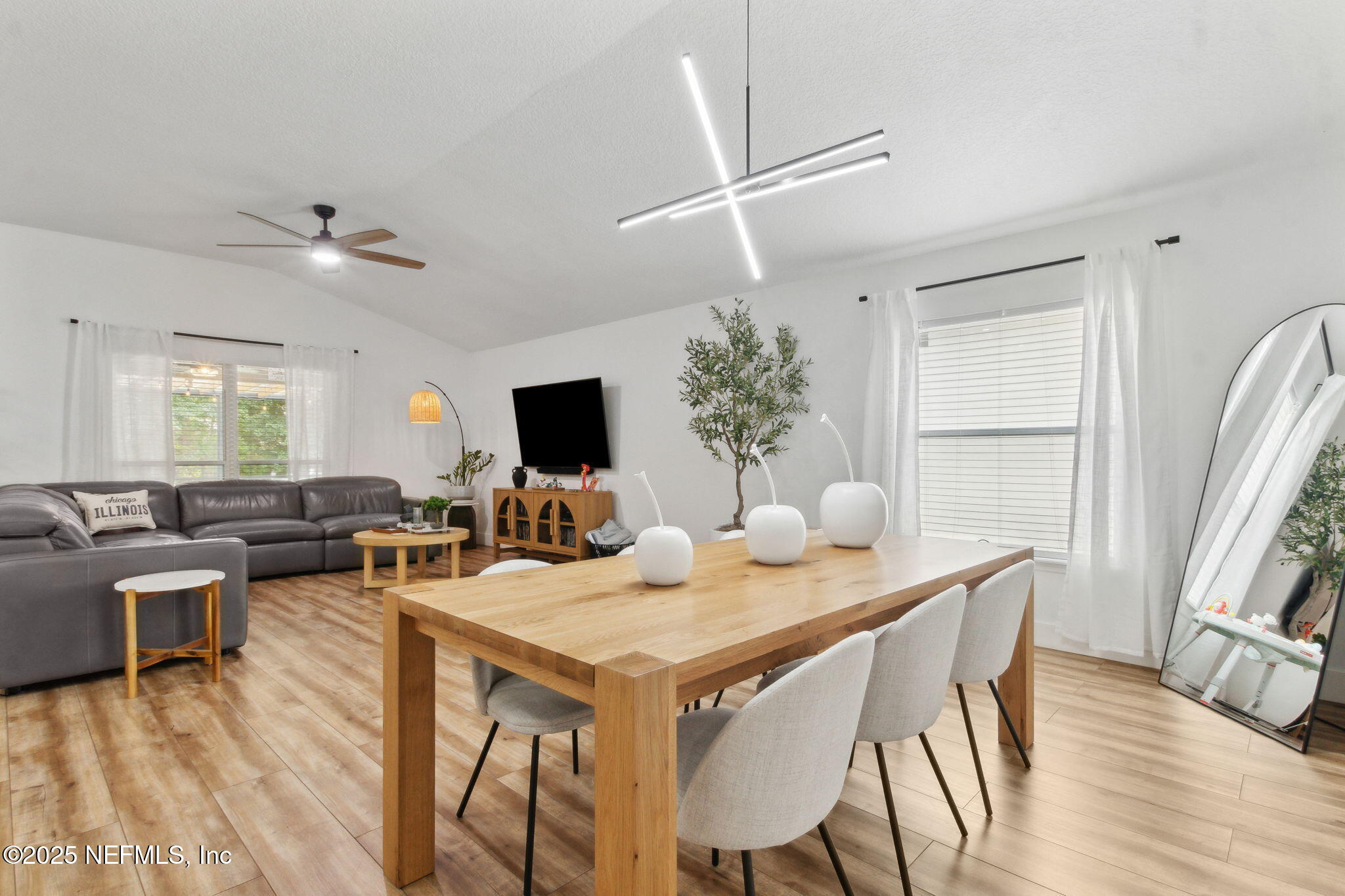 13967 DEVAN LEE Drive N