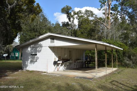 A home in Palatka