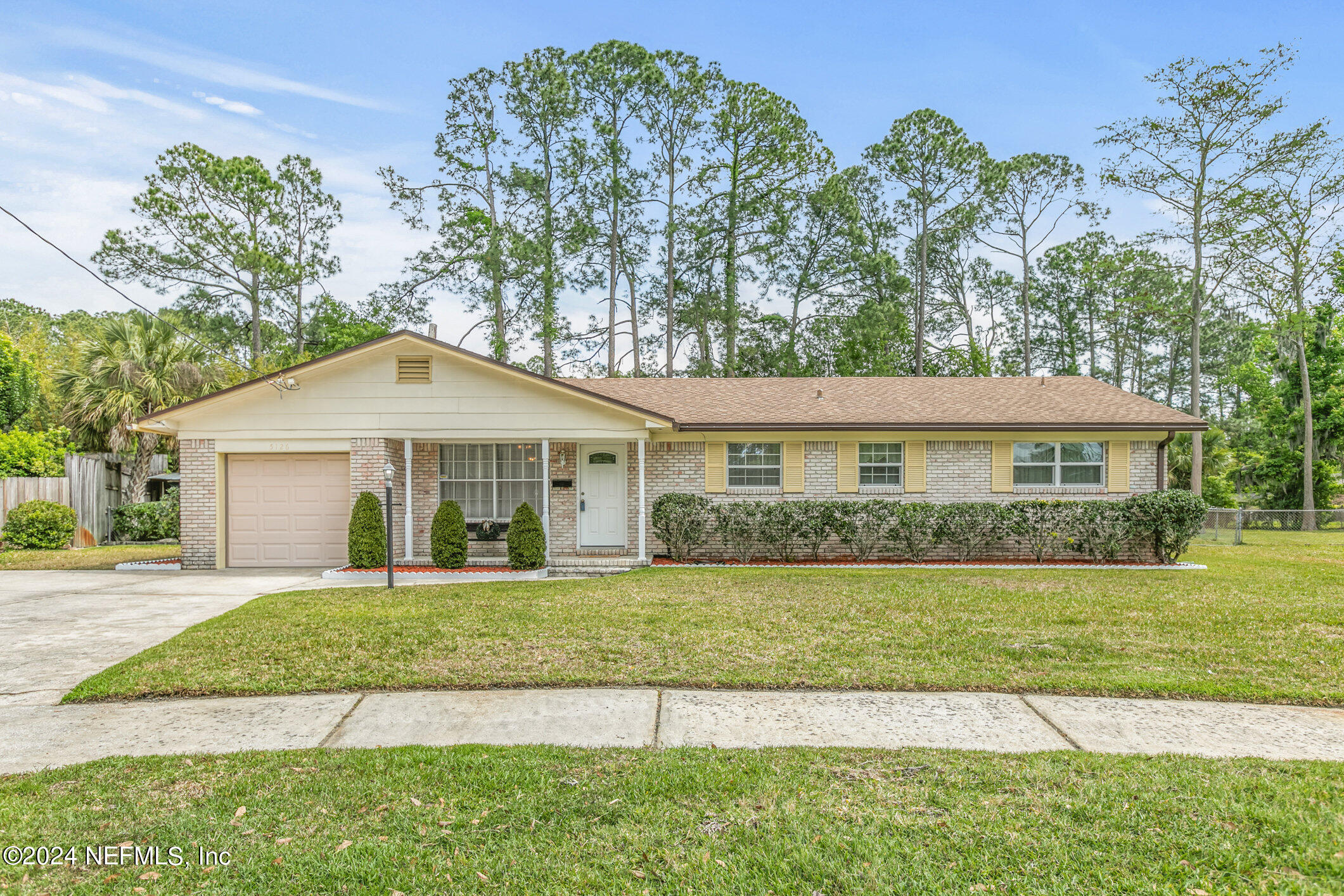 Jacksonville, FL home for sale located at 5126 Brighton Drive, Jacksonville, FL 32217