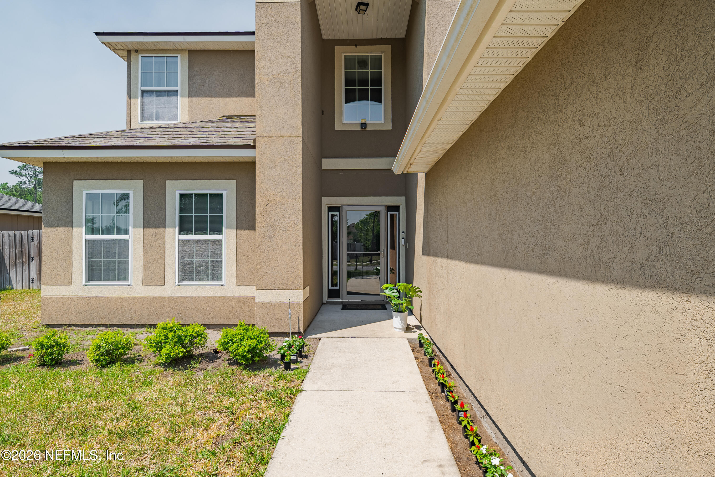 6054 CHESTNUT GELDING Lane