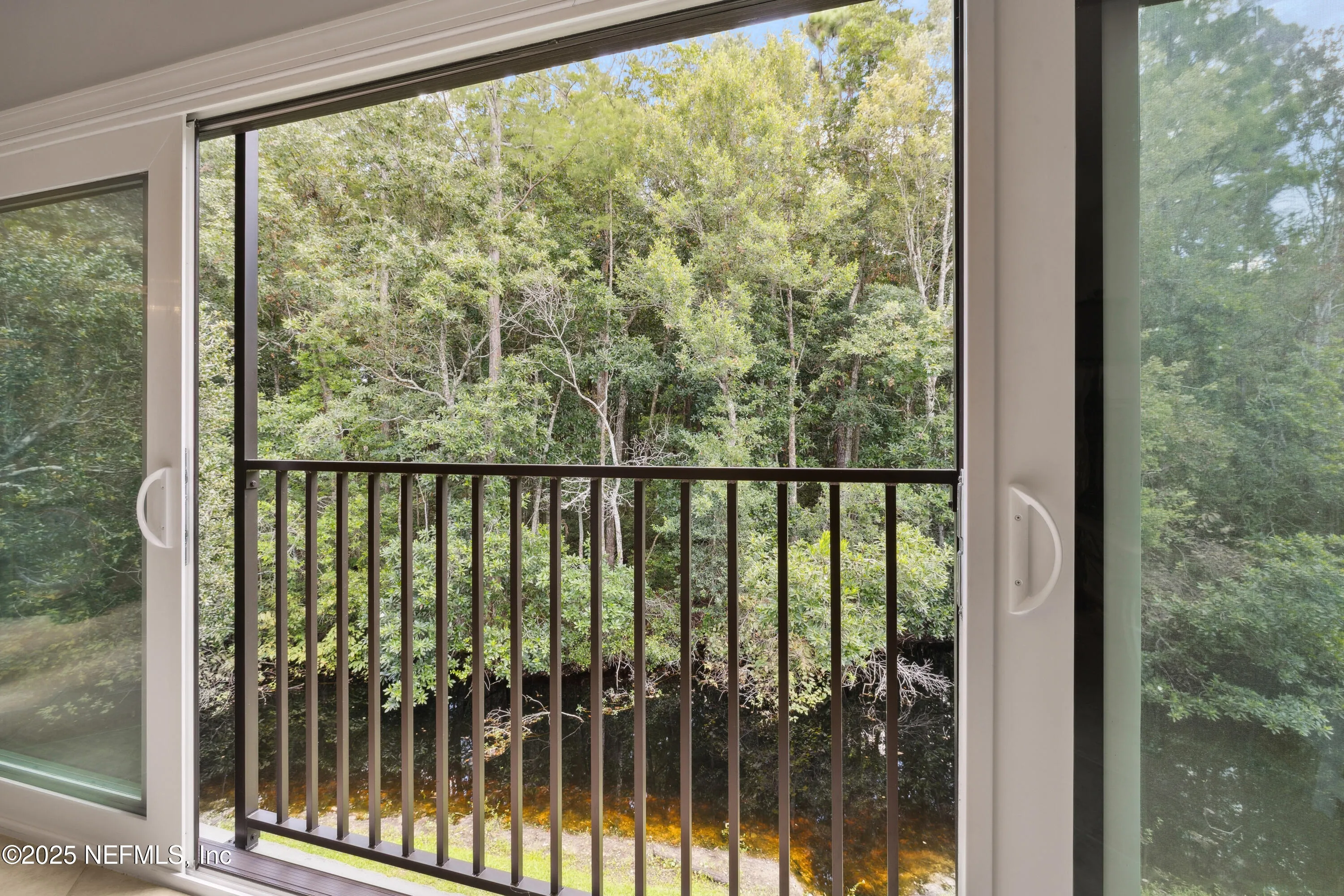 Jacksonville, Florida 32256, United States, 3 Bedrooms Bedrooms, ,2 BathroomsBathrooms,Residential,Active,183915