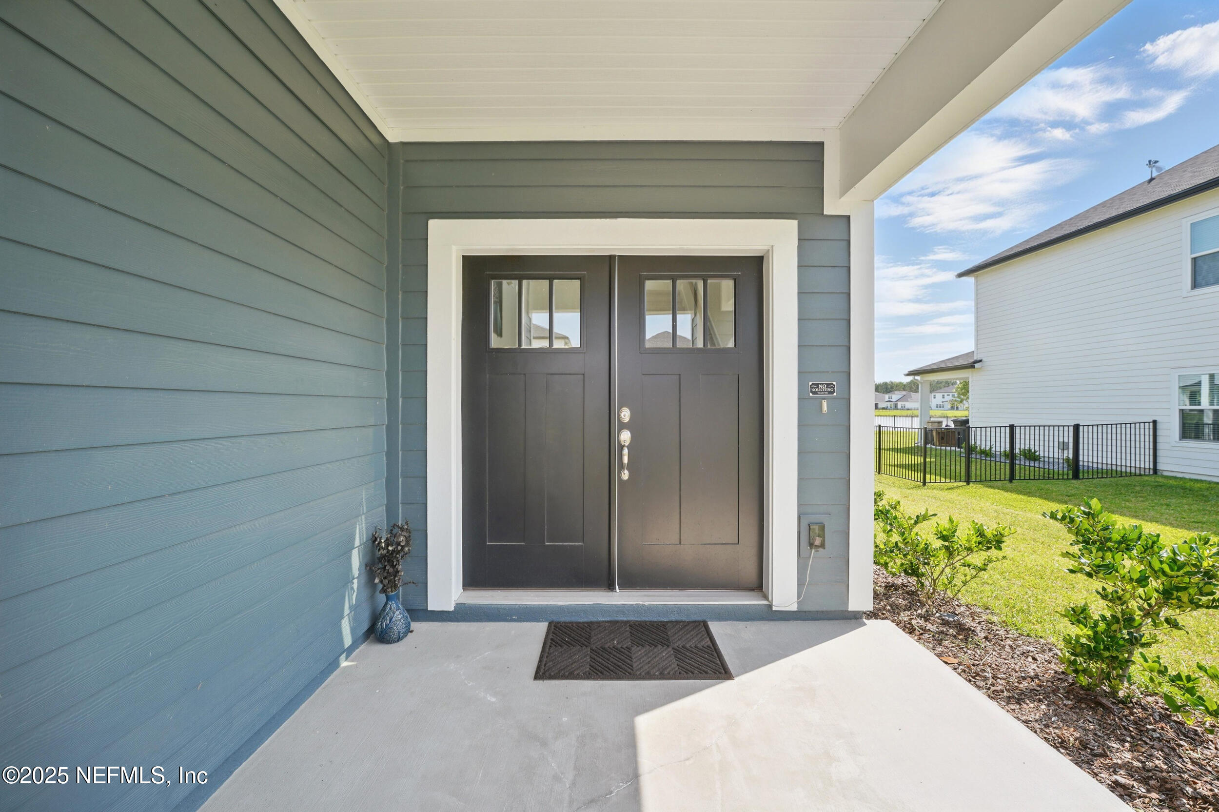 523 SILVER LANDING Drive