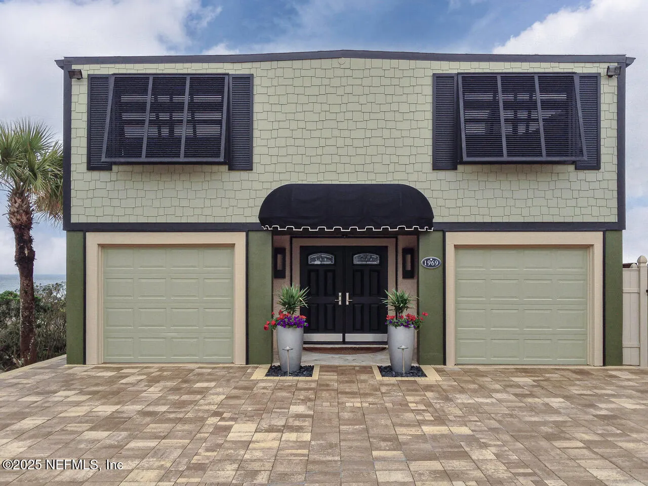Atlantic Beach, Florida 32233, United States, 5 Bedrooms Bedrooms, ,4 BathroomsBathrooms,Residential,Active,18417