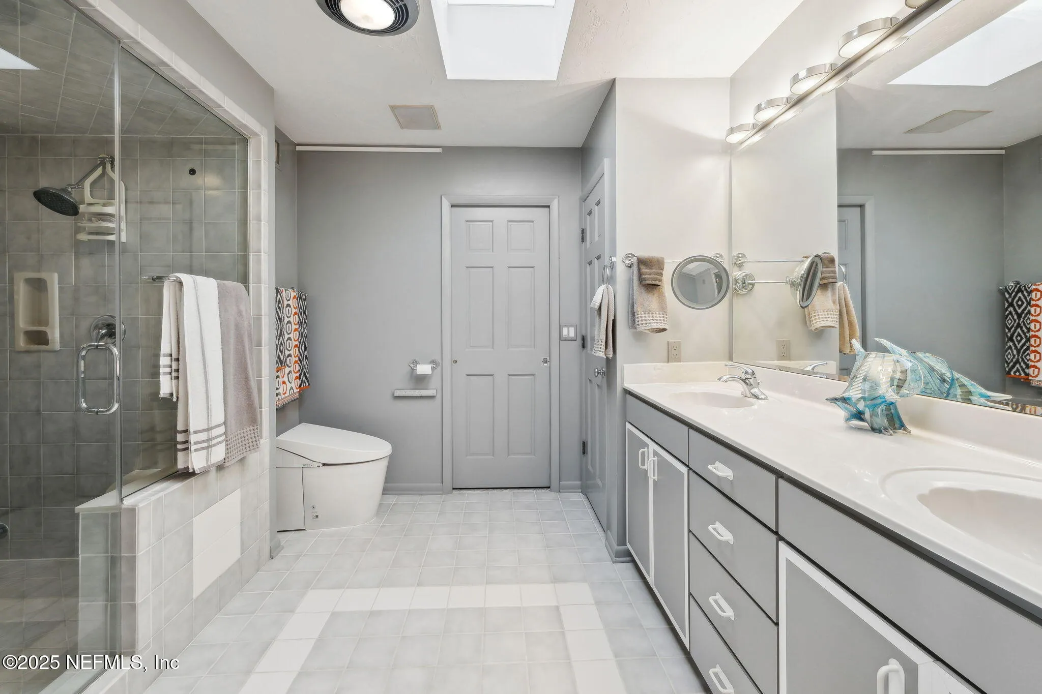 Atlantic Beach, Florida 32233, United States, 5 Bedrooms Bedrooms, ,4 BathroomsBathrooms,Residential,Active,18417