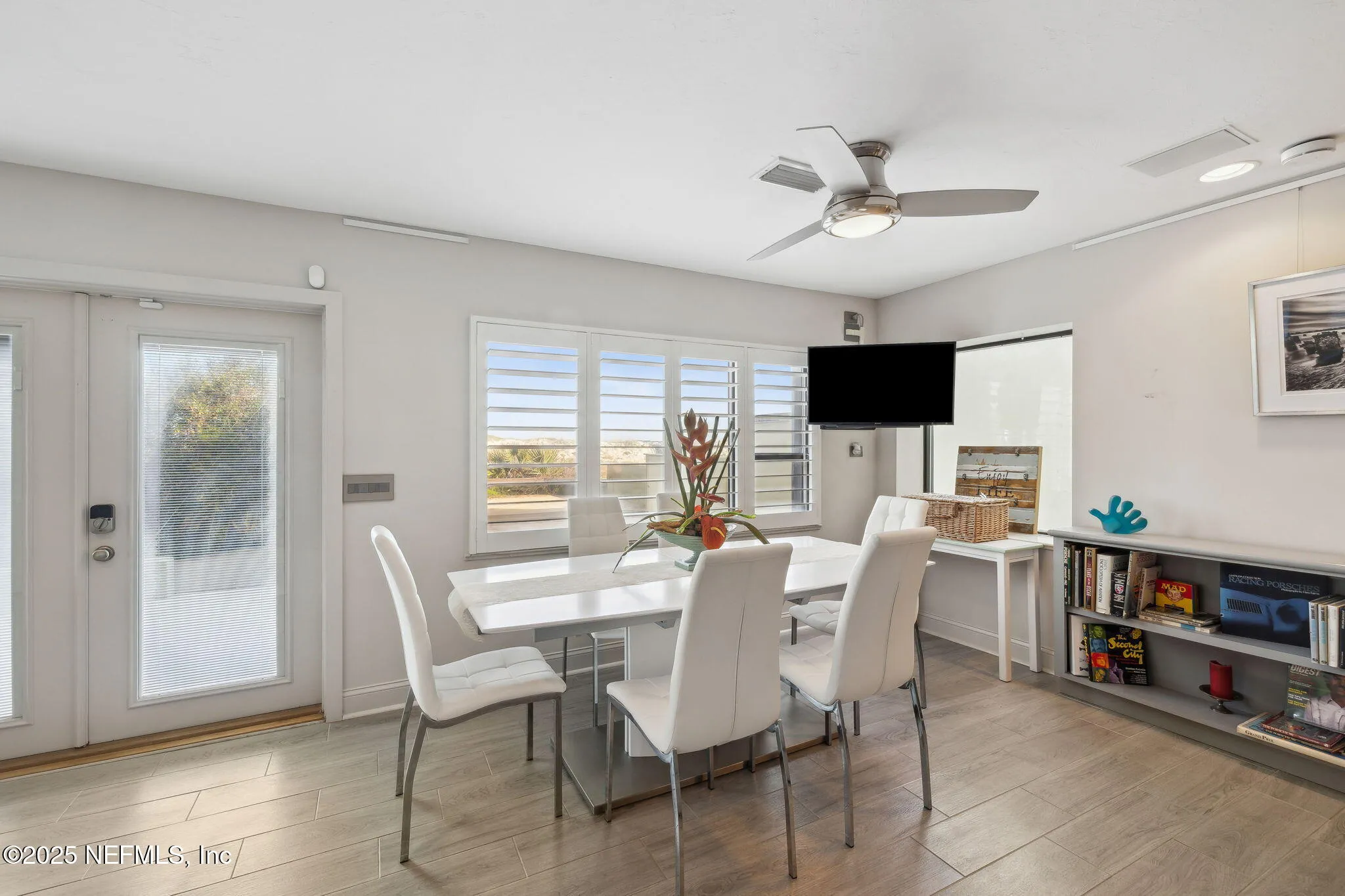 Atlantic Beach, Florida 32233, United States, 5 Bedrooms Bedrooms, ,4 BathroomsBathrooms,Residential,Active,18417