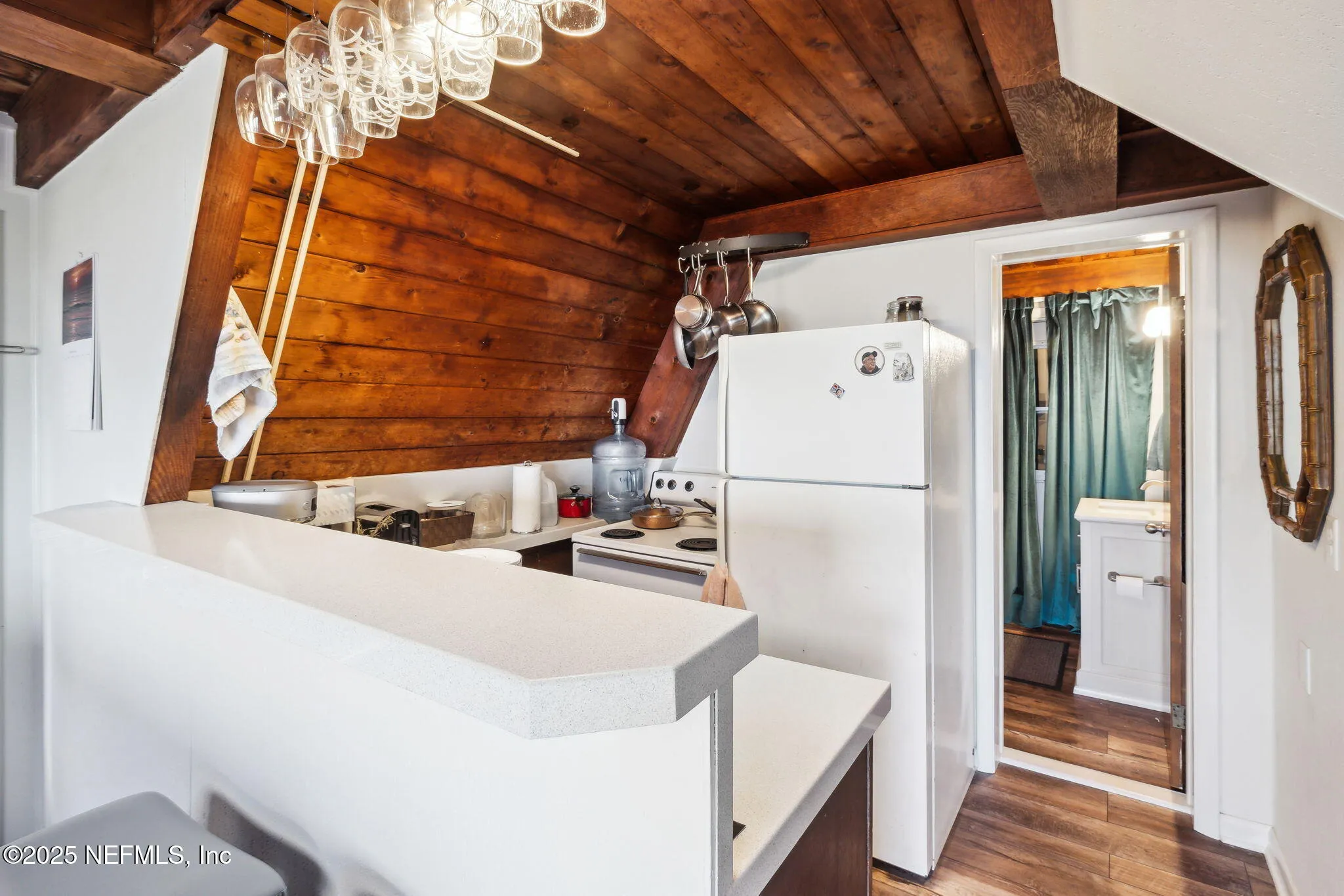 Atlantic Beach, Florida 32233, United States, 5 Bedrooms Bedrooms, ,4 BathroomsBathrooms,Residential,Active,18417