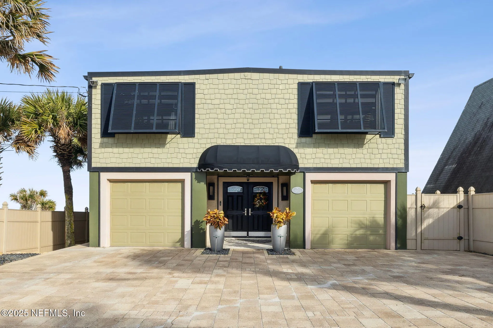 Atlantic Beach, Florida 32233, United States, 5 Bedrooms Bedrooms, ,4 BathroomsBathrooms,Residential,Active,18417