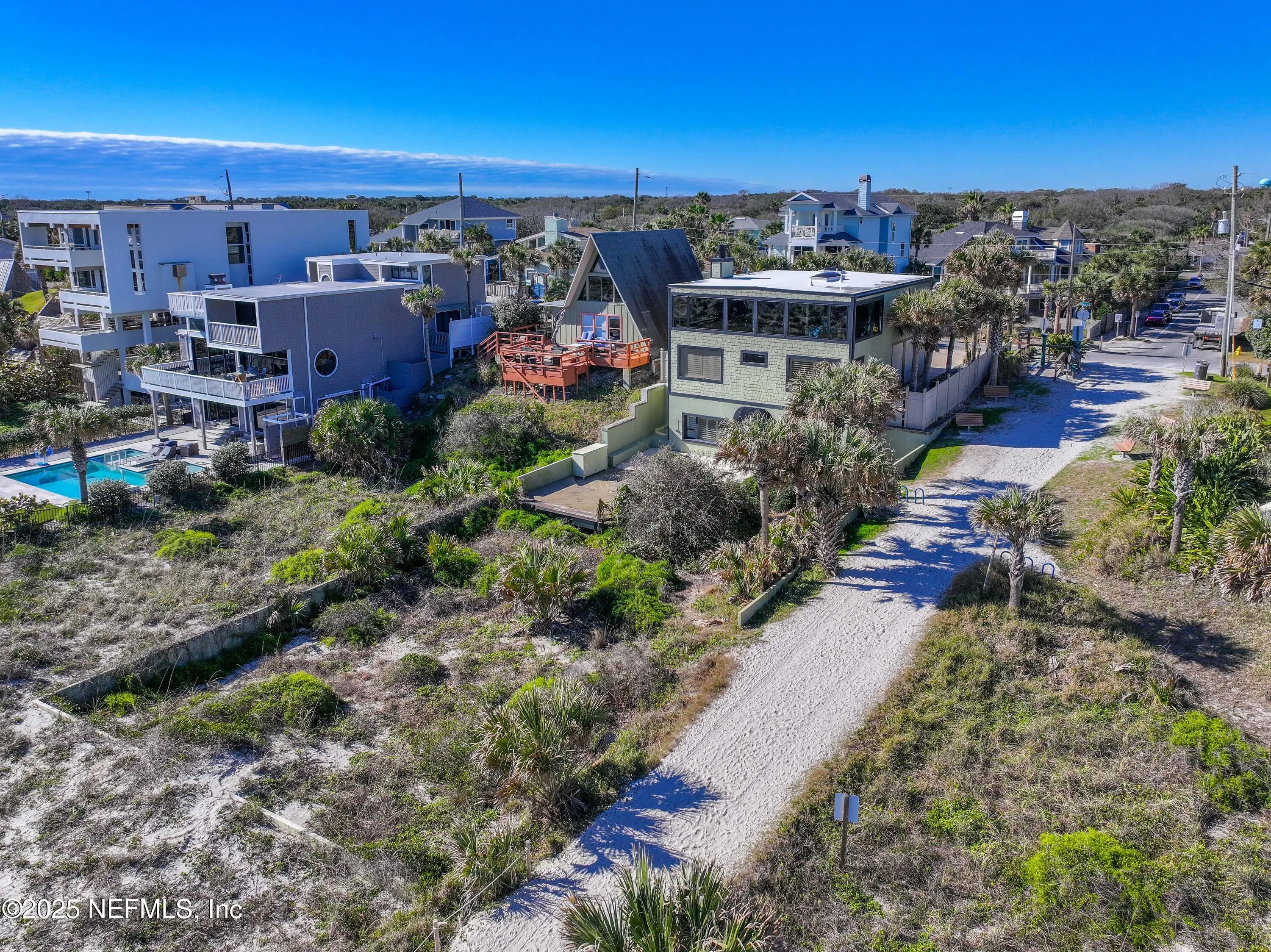 Atlantic Beach, Florida 32233, United States, 5 Bedrooms Bedrooms, ,4 BathroomsBathrooms,Residential,Active,18417