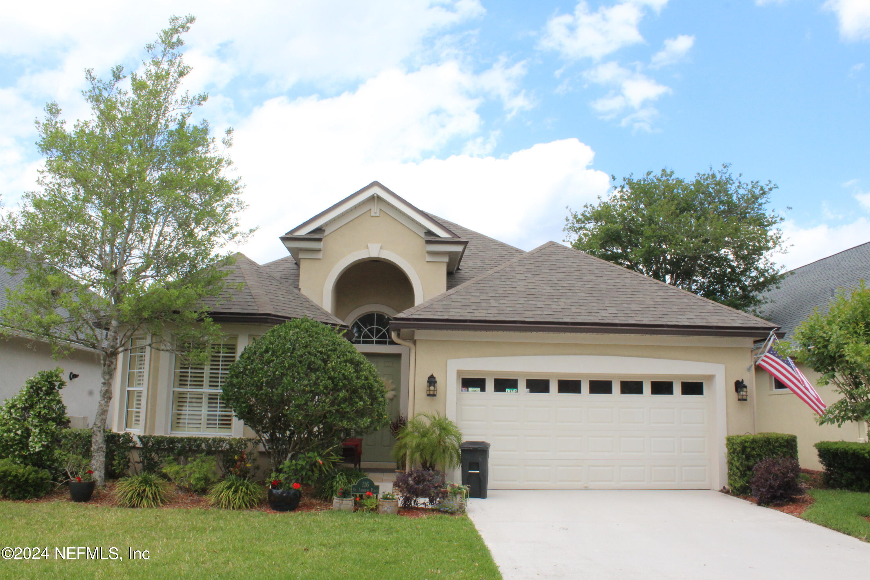 St Augustine, FL home for sale located at 116 St Andrews Place Drive, St Augustine, FL 32092