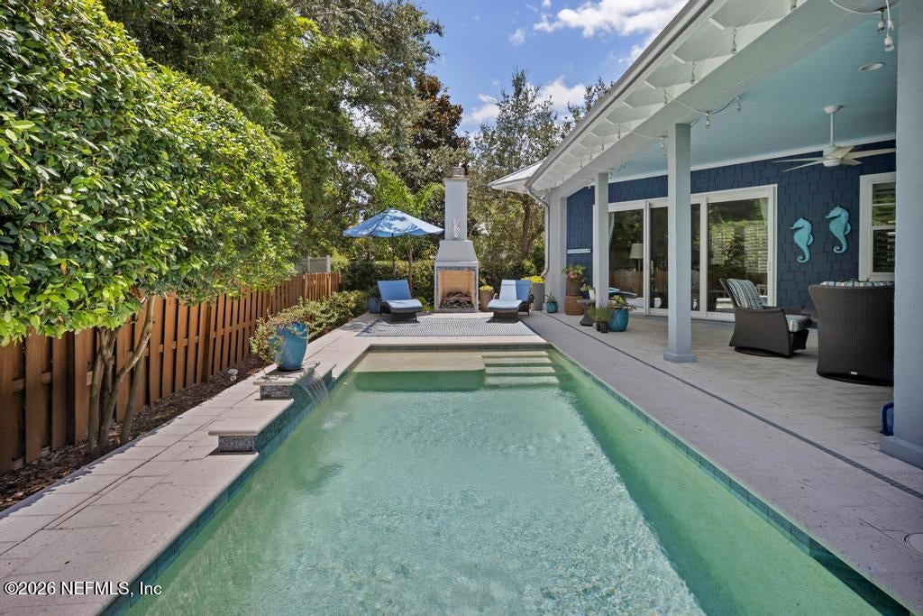 3635 PARADISE Way