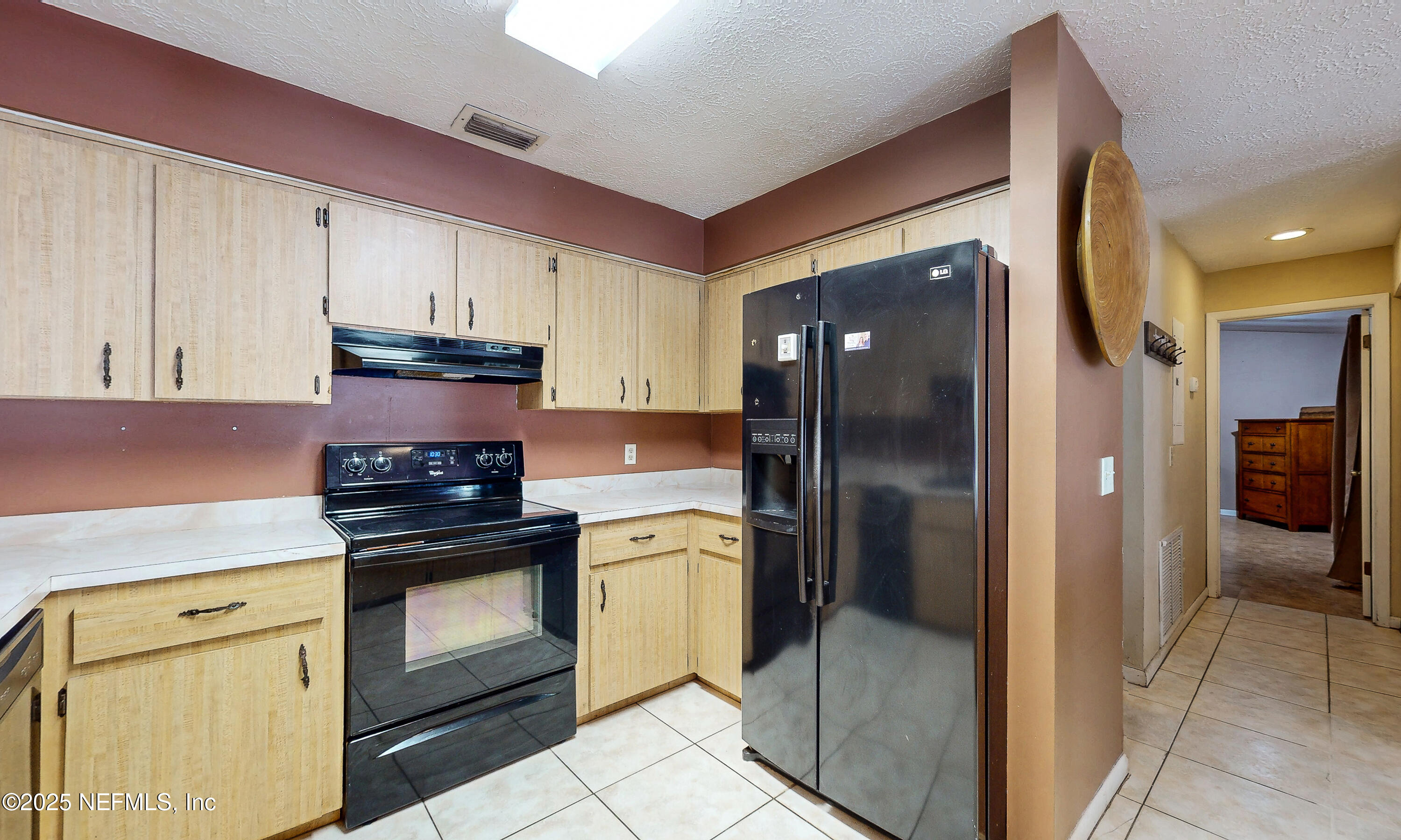 5622 SILVER SANDS Circle