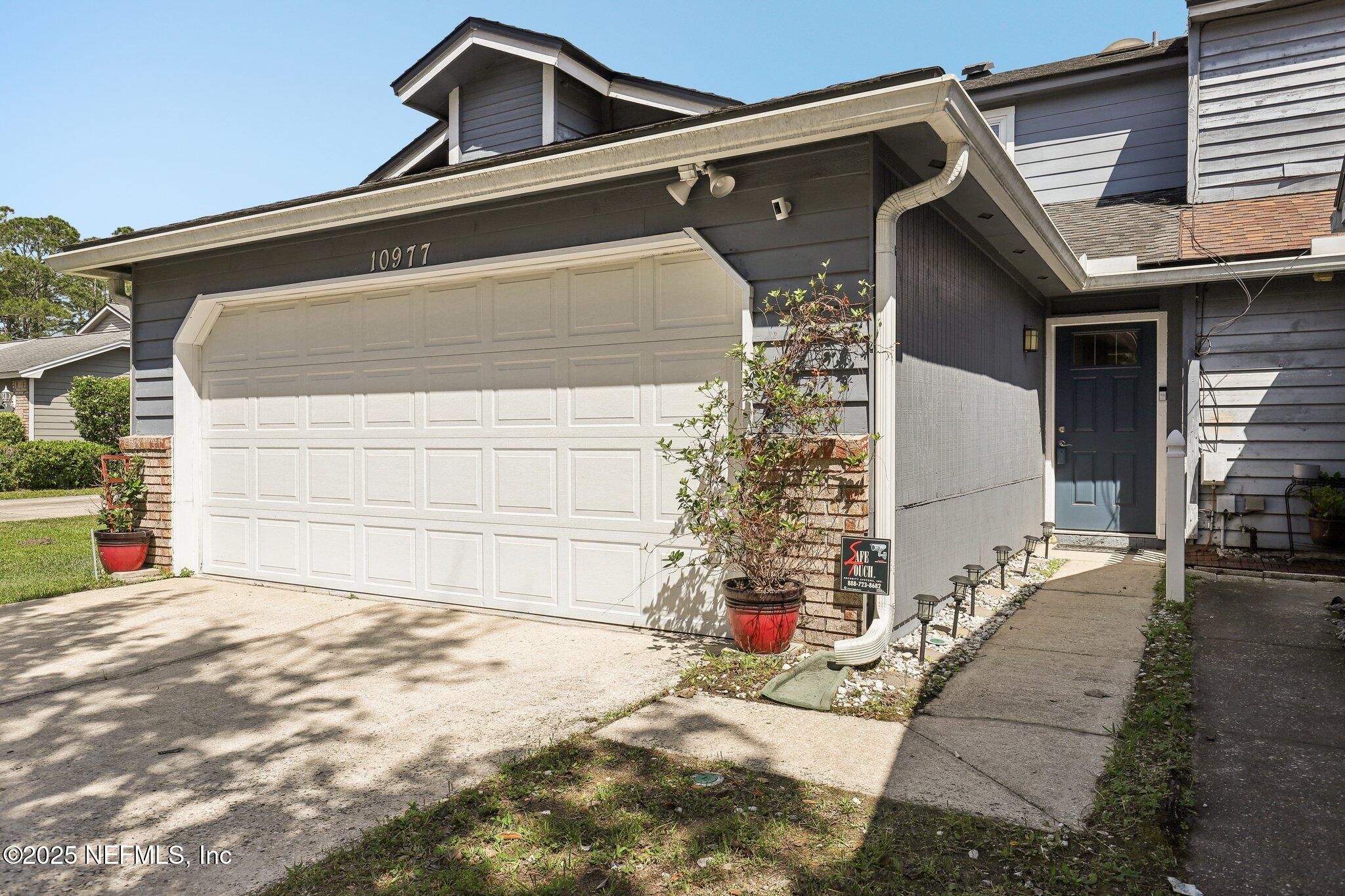 10977 PEPPERMILL Lane