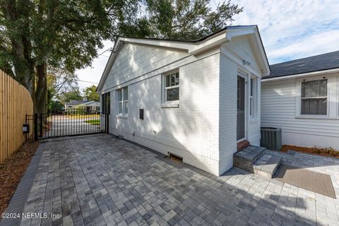 A home in Jacksonville