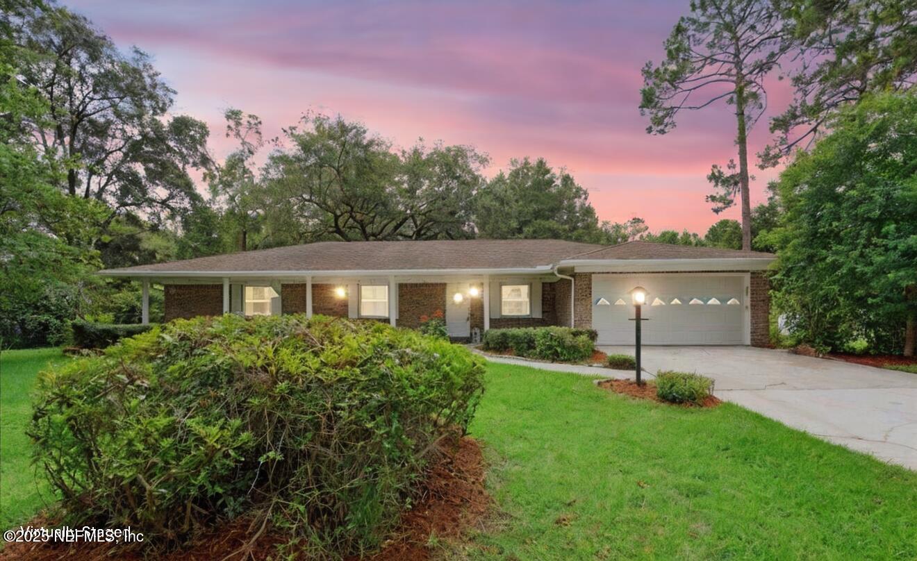 5239 PEGGY Lane