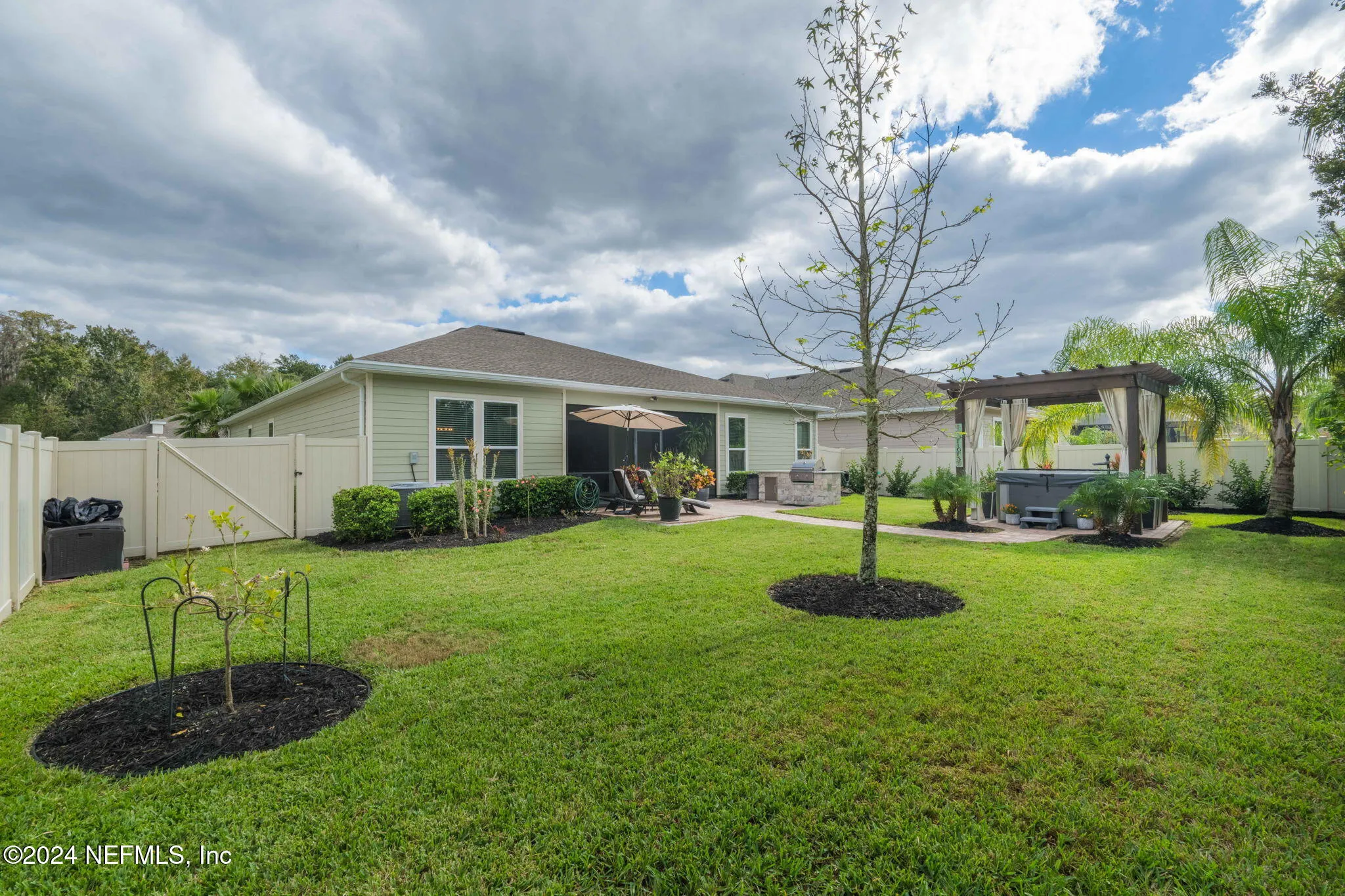 St Augustine, Florida 32095, United States, 4 Bedrooms Bedrooms, ,3 BathroomsBathrooms,Residential,Active,33861