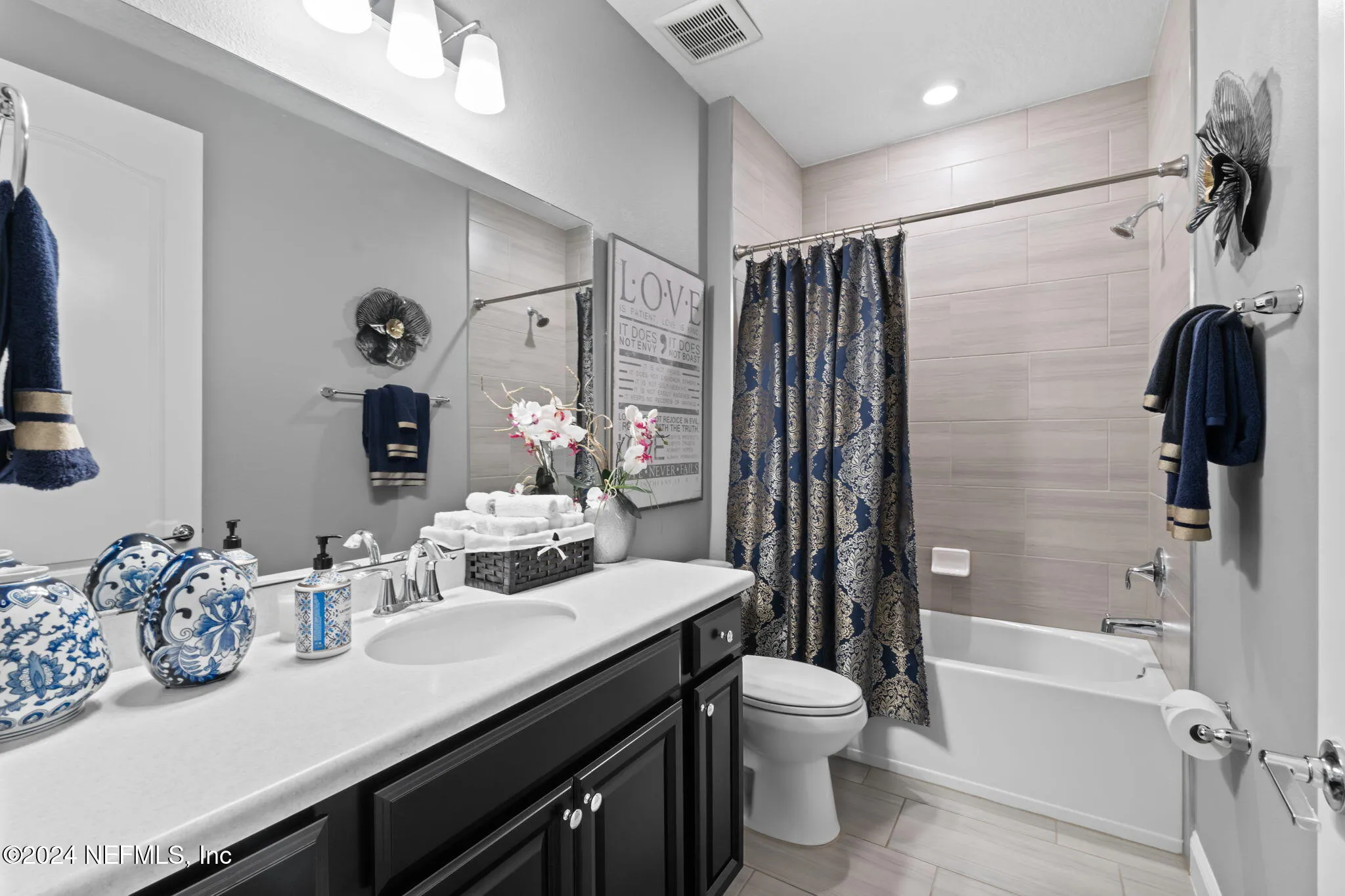 St Augustine, Florida 32095, United States, 4 Bedrooms Bedrooms, ,3 BathroomsBathrooms,Residential,Active,33861