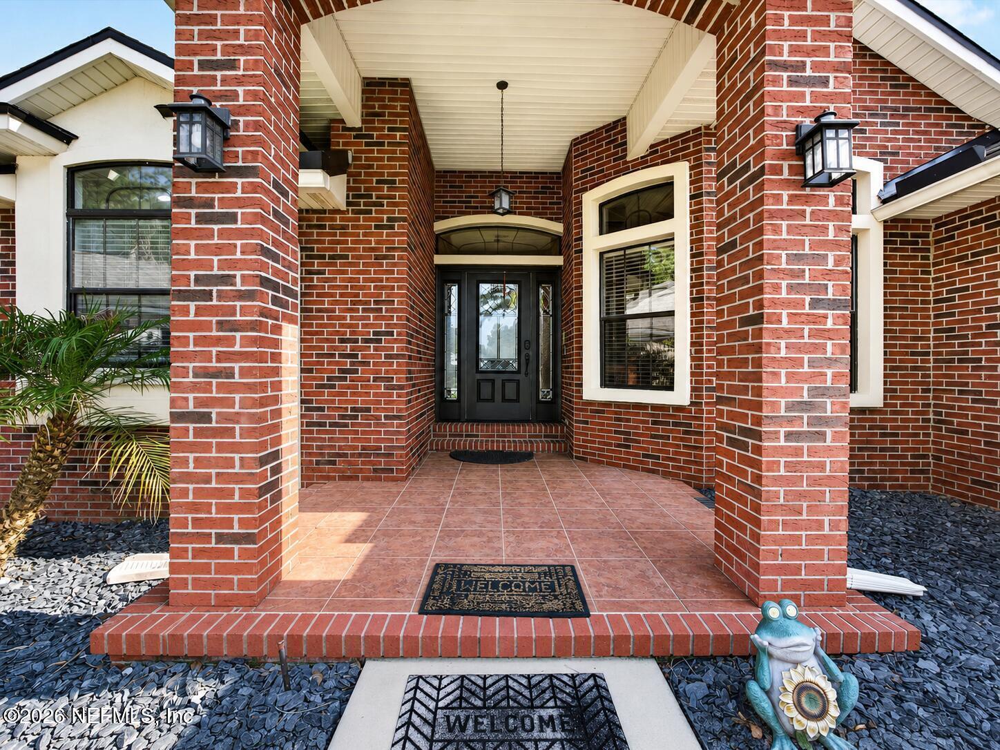 2125 BLUE HERON COVE