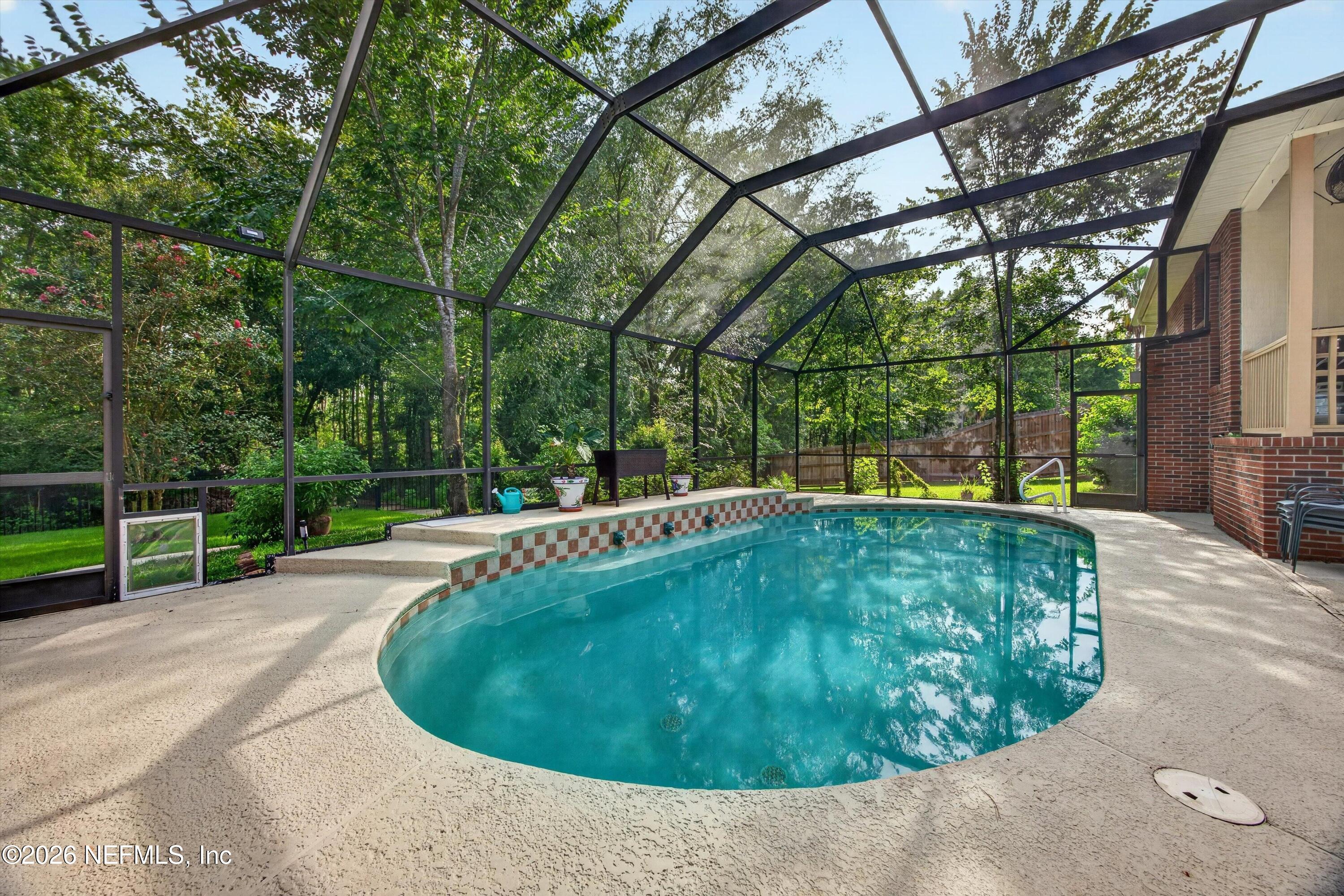 2125 BLUE HERON COVE