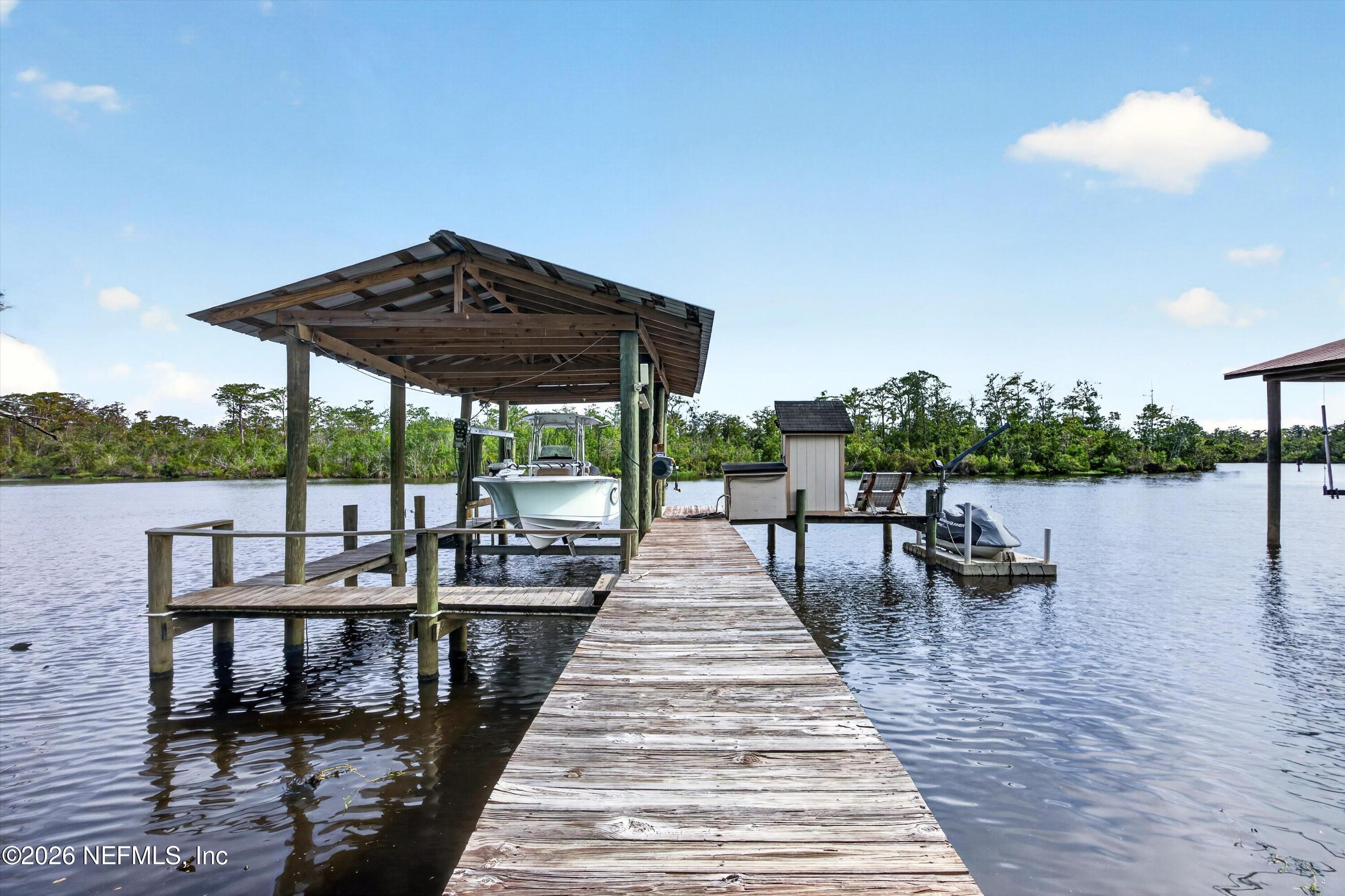 2125 BLUE HERON COVE