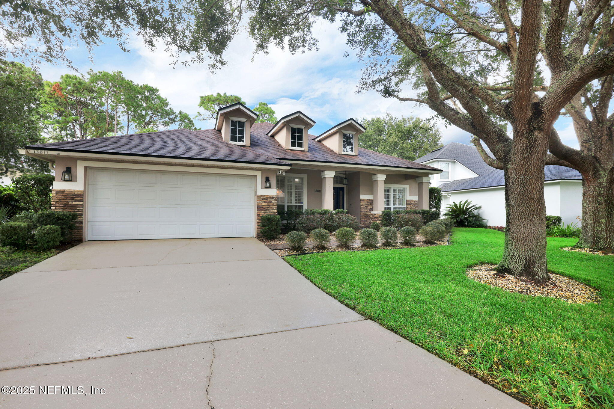 13811 WEEPING WILLOW Way