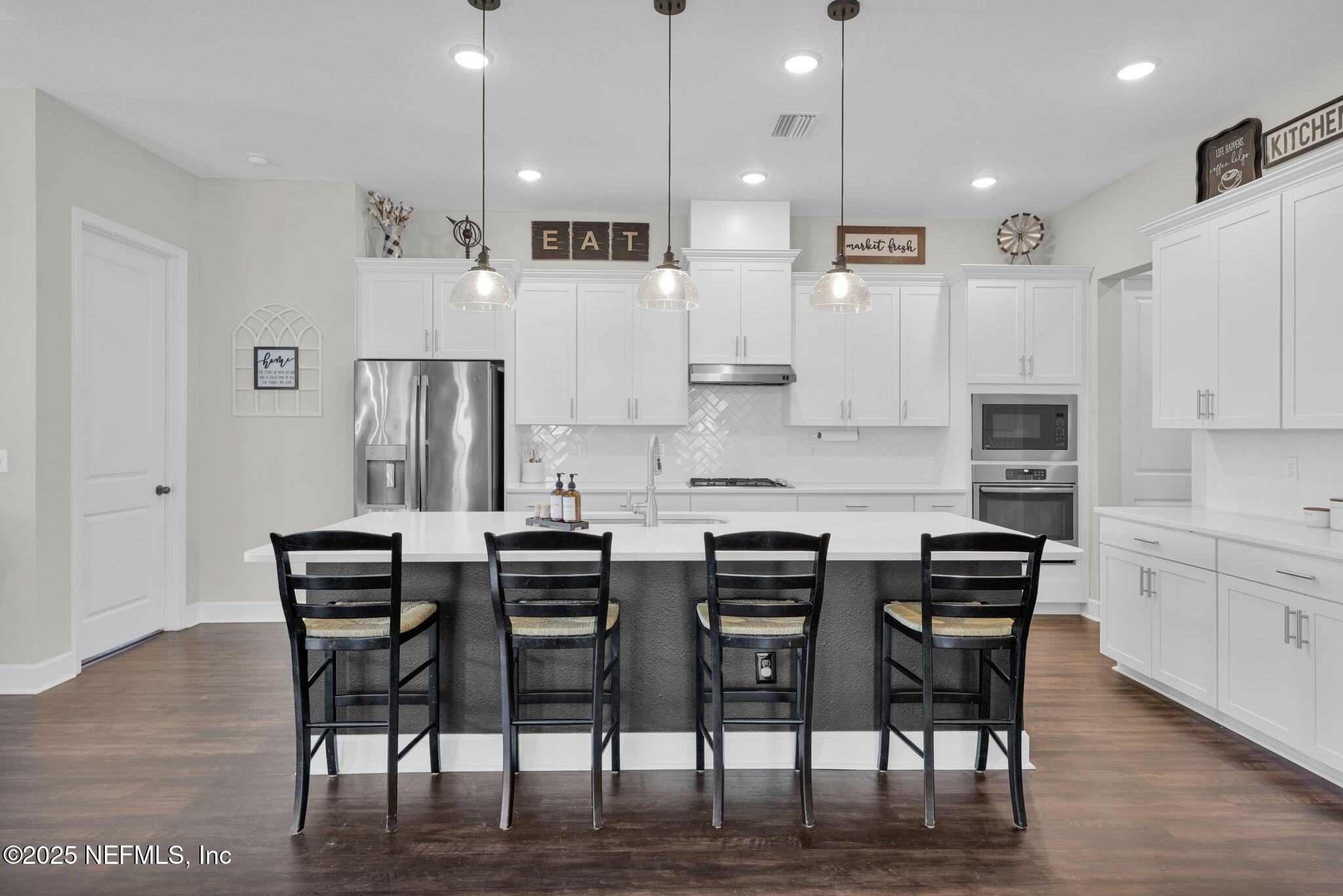 61 SUNBURST Court