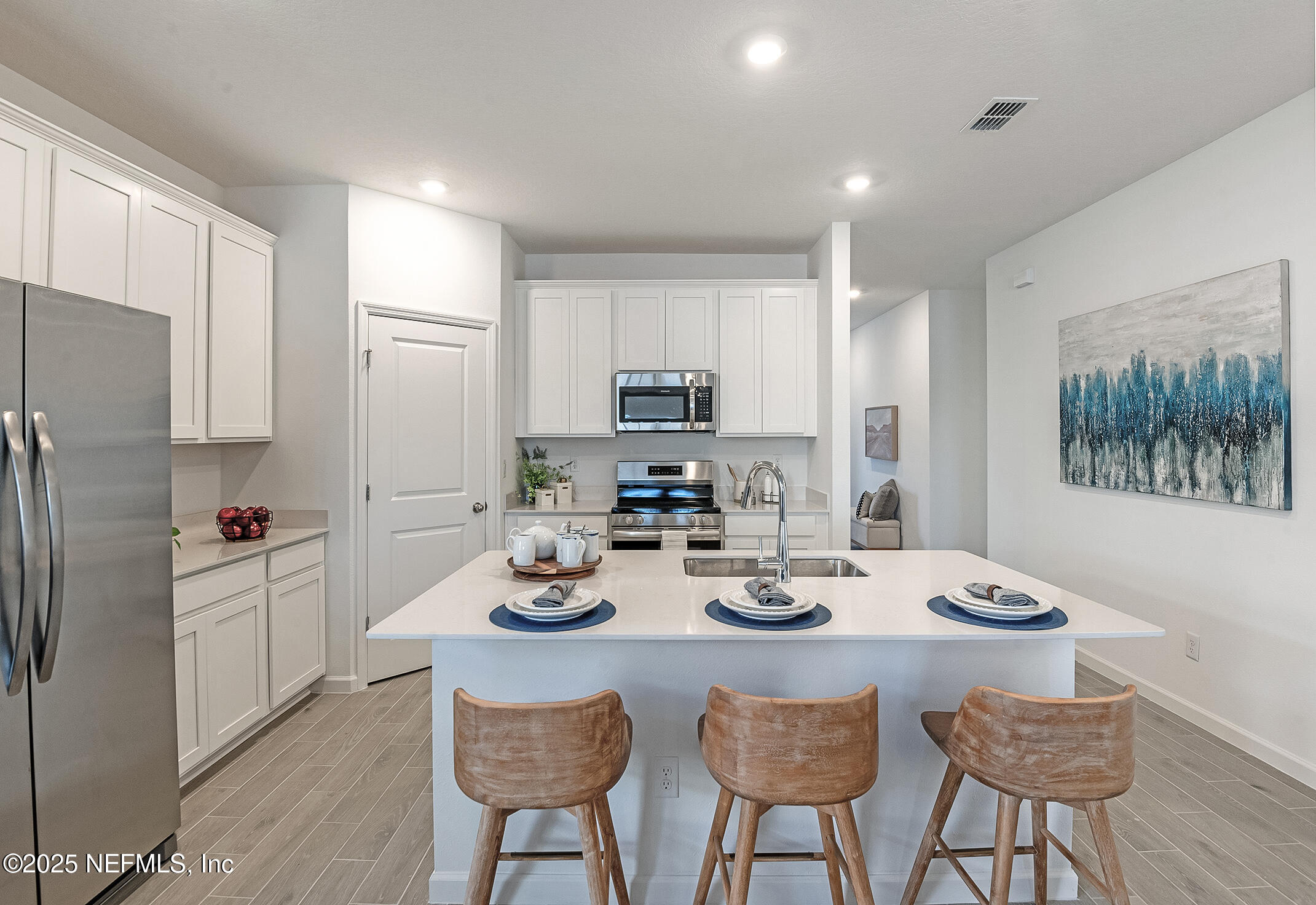 2986 CLEMENTINE Lane