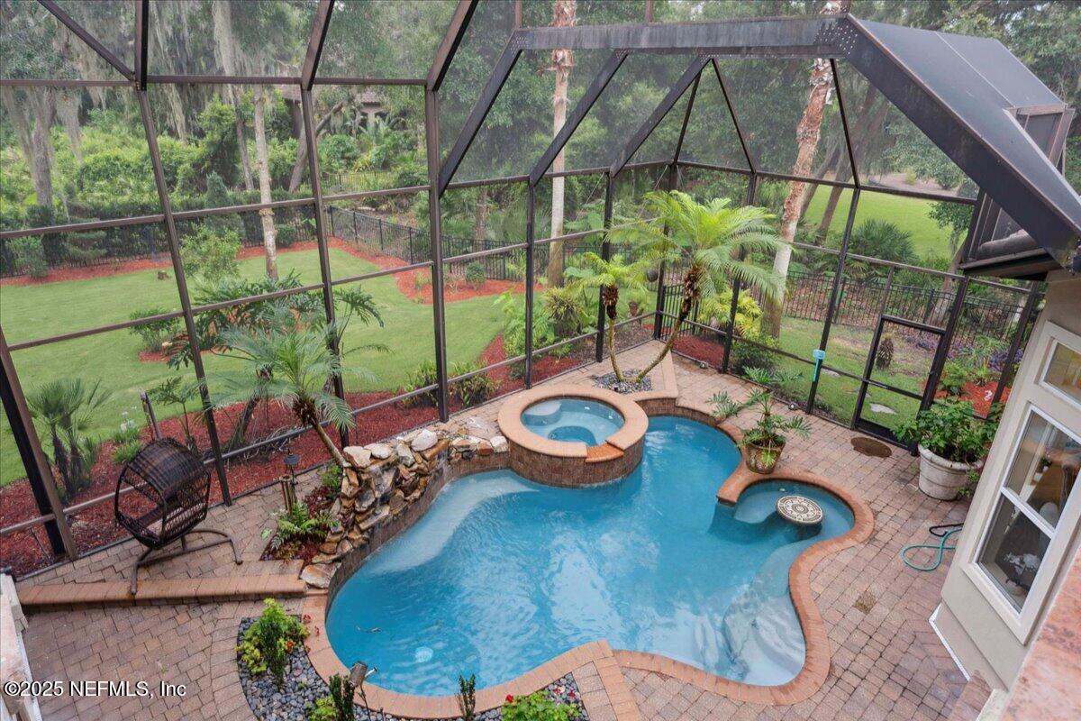 117 HICKORY HILL Drive
