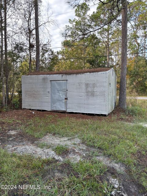 A home in Middleburg