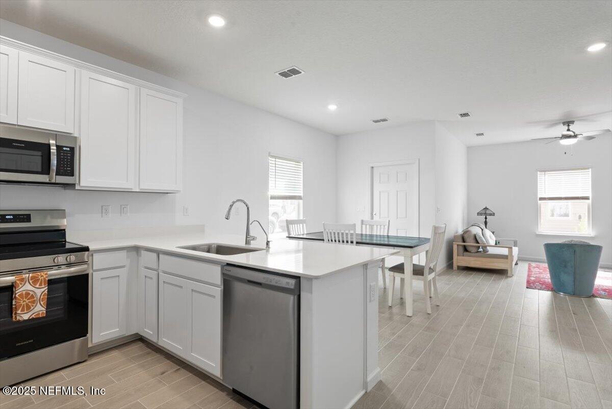 3990 SILVER HAY Lane