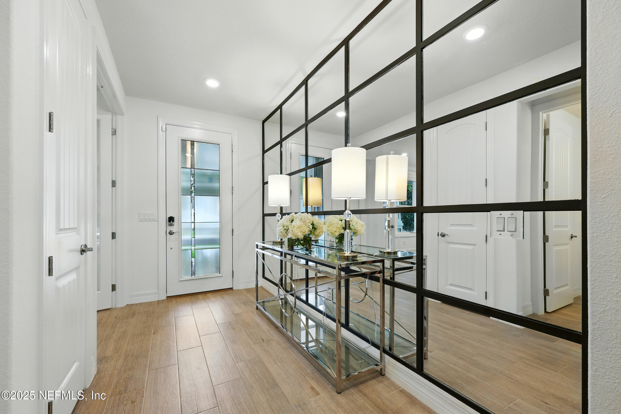 96 GLENHURST Avenue