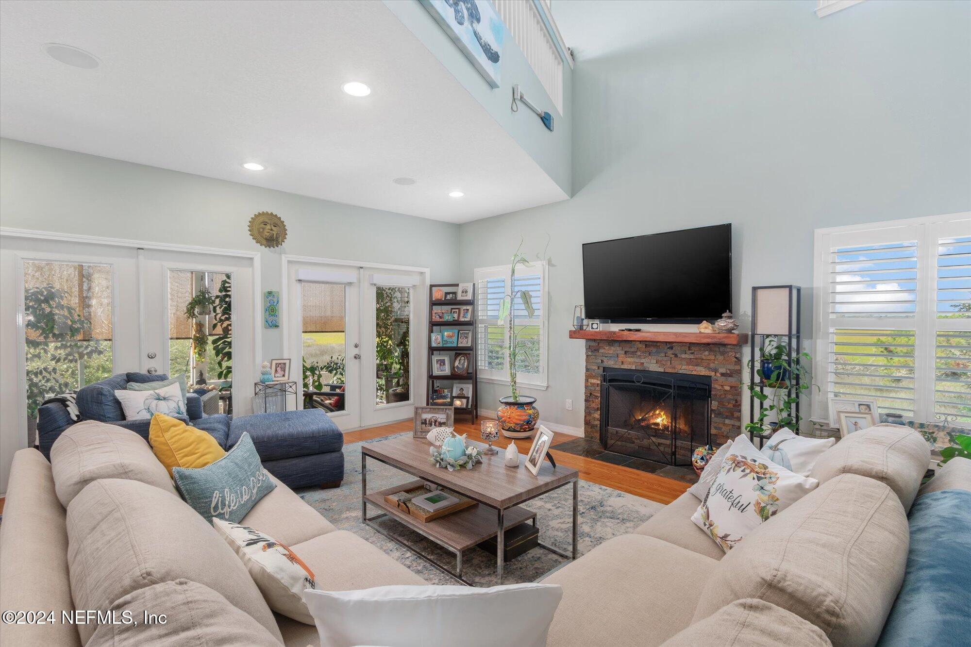 125 TIDES EDGE Place