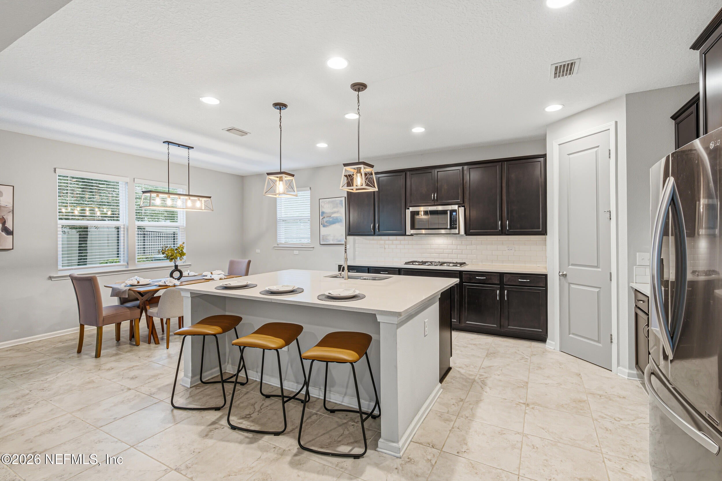154 PALISADE Drive