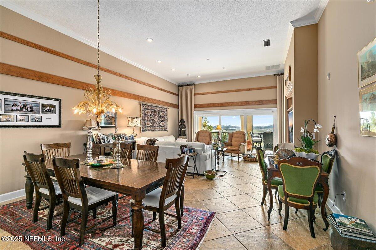 13846 ATLANTIC Boulevard 911