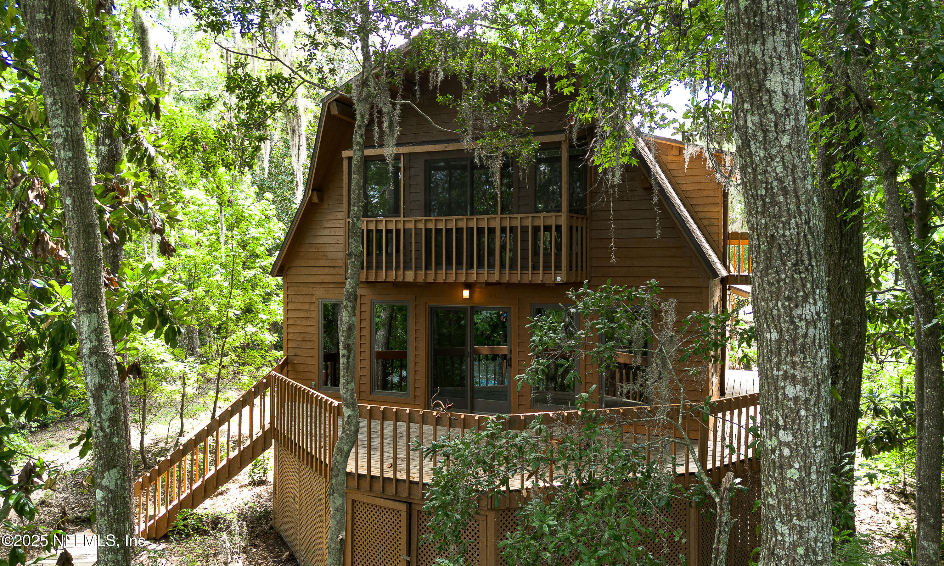 293 LAKE ASBURY Drive